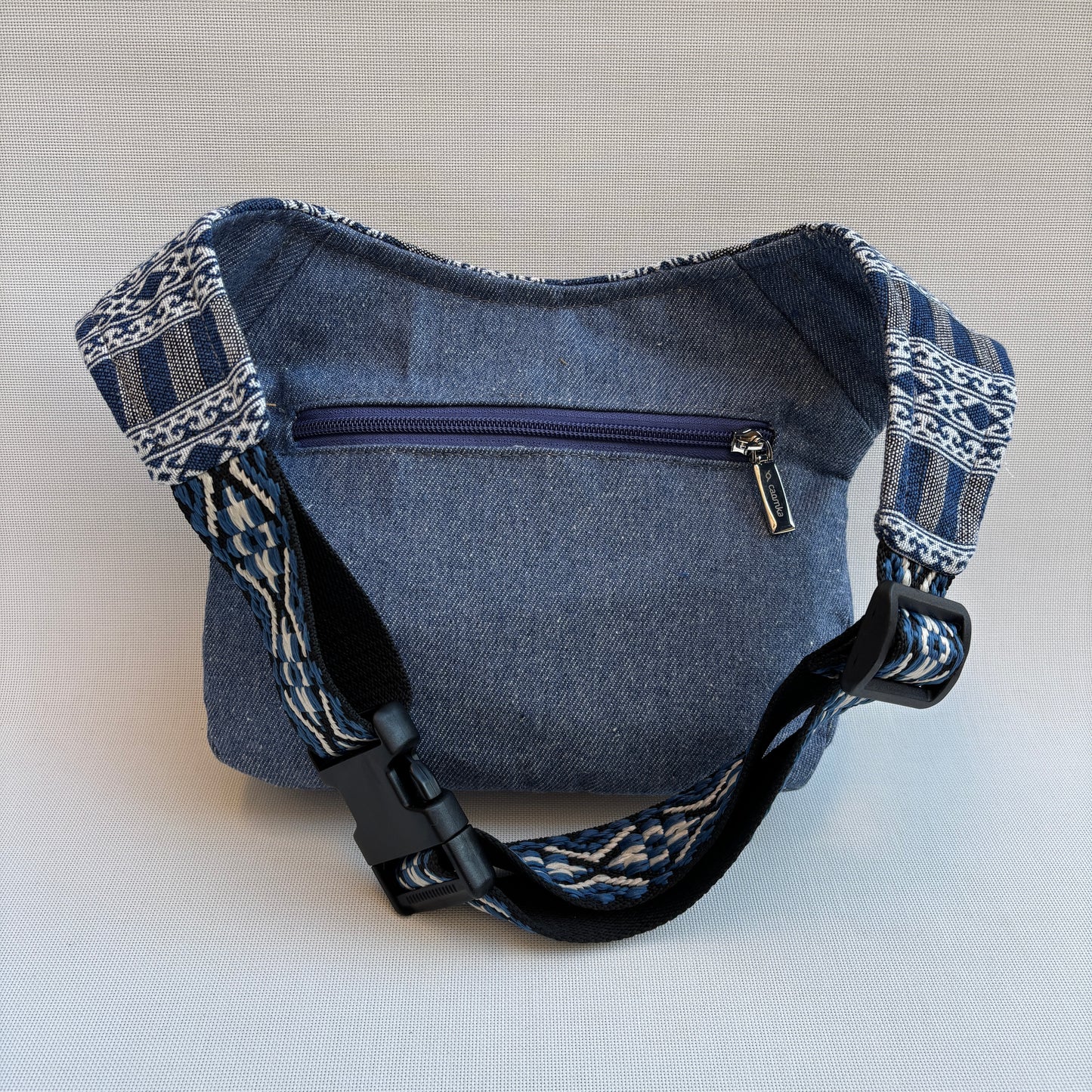 Riñonera "Special African Etnical Top" + Bolsillo trasero · Pieza Única Núm. 16856
