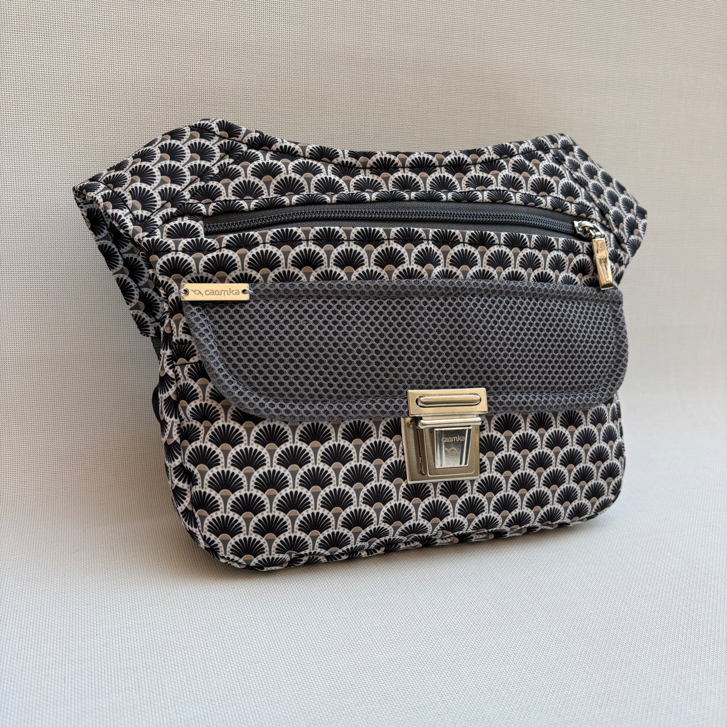 Riñonera "Japanese Waves" · Impermeable · Pieza Única Núm. 18557