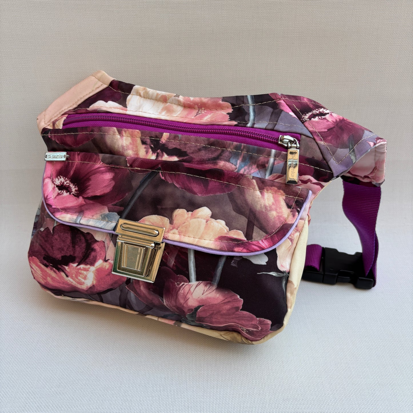 Riñonera "Special Spring Flowers" + Bolsillo trasero extra · Impermeable · Pieza Única Núm. 18694