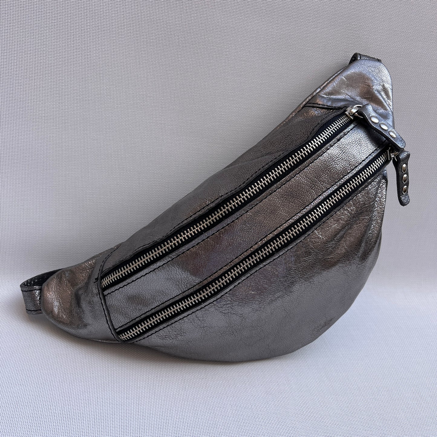 Special Metal Silver Retro Chic · Piel / Cuero · Pieza Exclusiva Núm. 15132