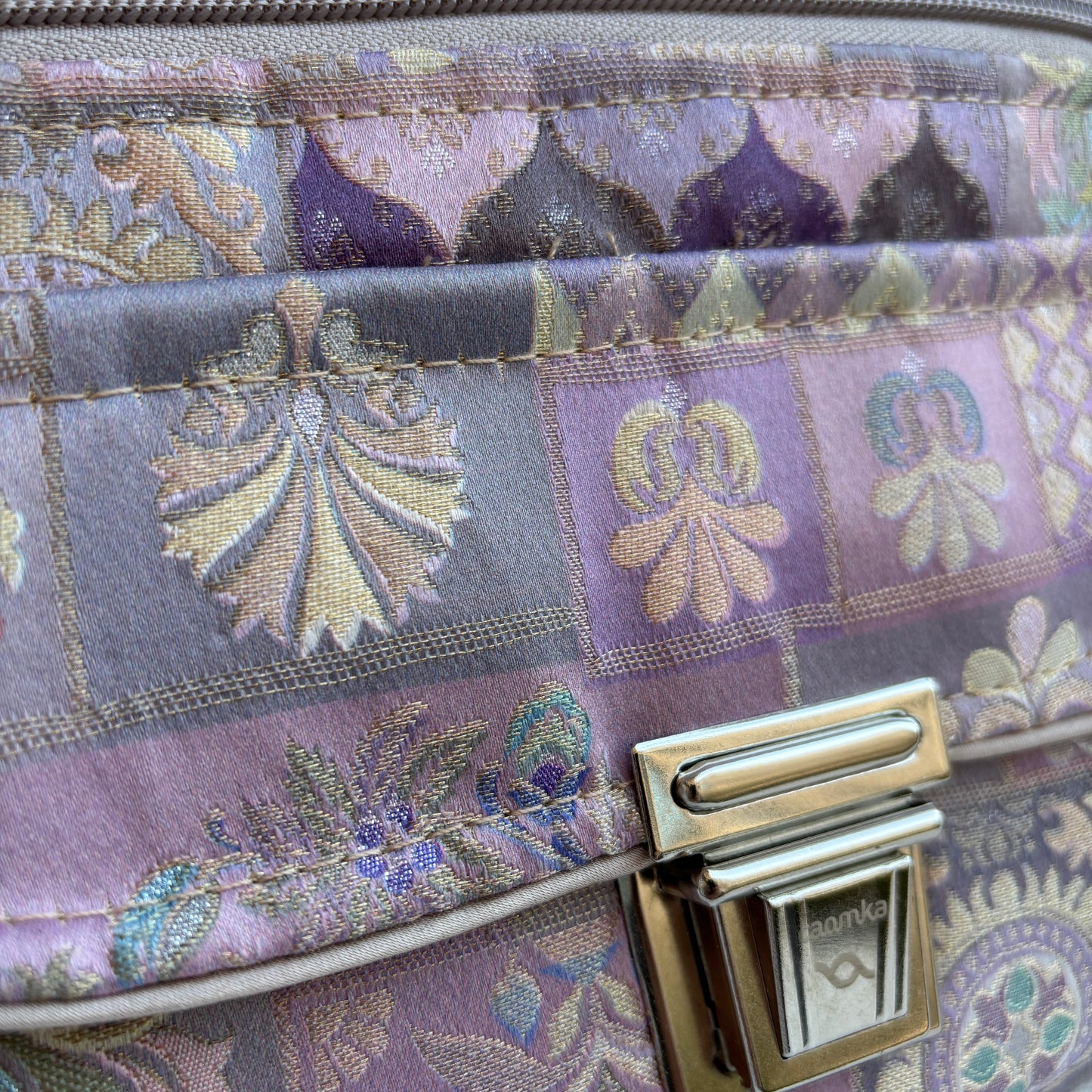 Riñonera "Amazing India" · Pieza Única Núm. 18380