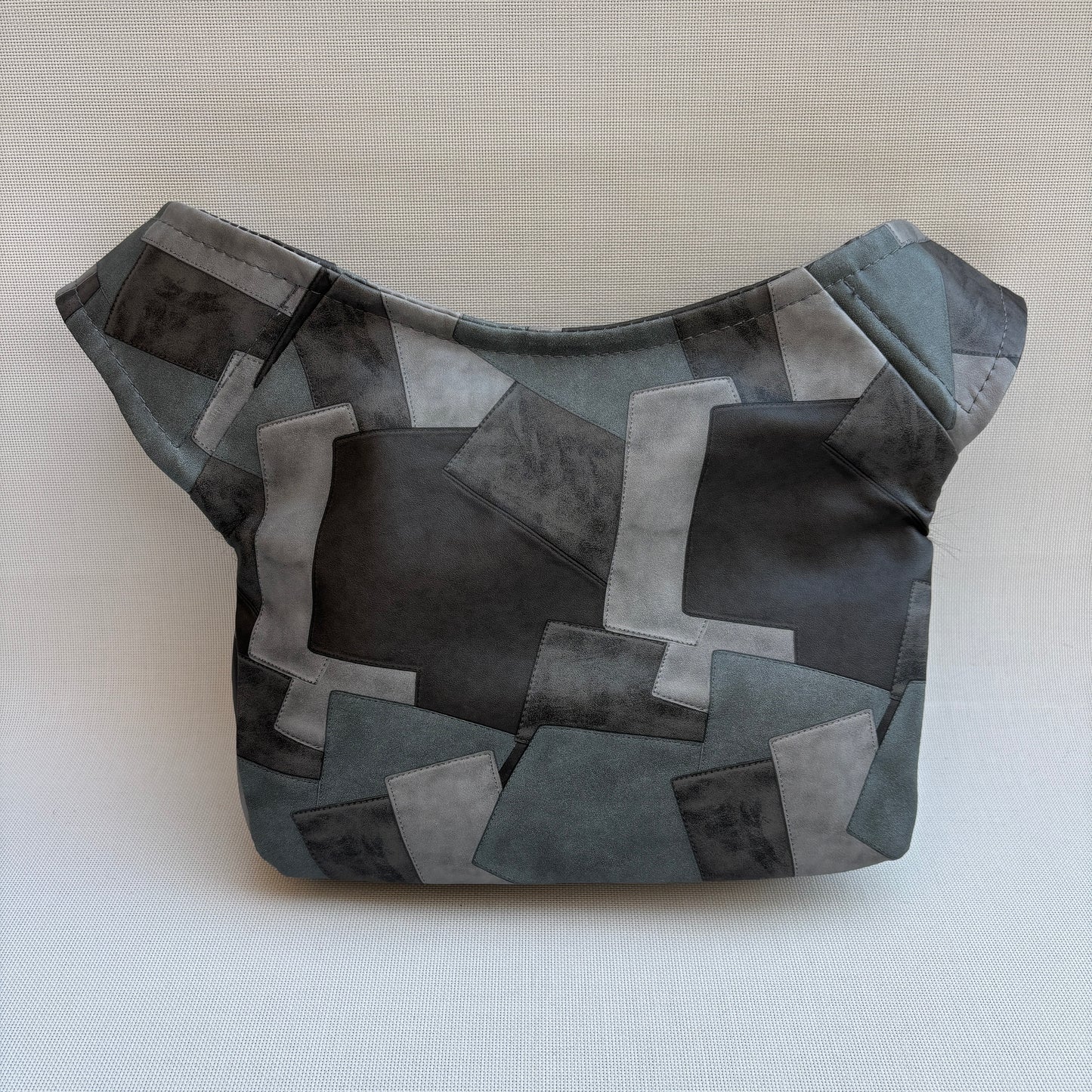 Riñonera "Special Patchwork Feline" · Polipiel · Pieza única Núm. 18325