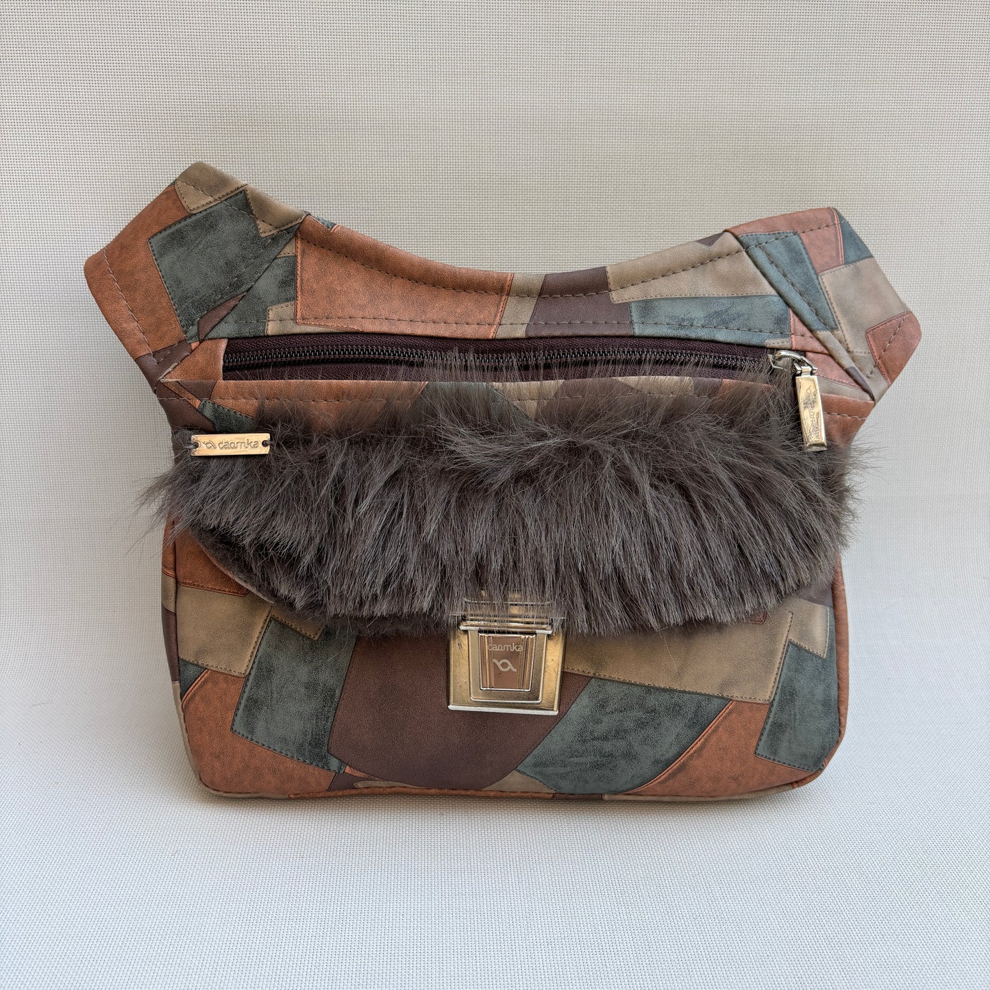 Riñonera "Special Patchwork Feline" · Polipiel + Bolsillo trasero · Pieza Única Núm. 18324