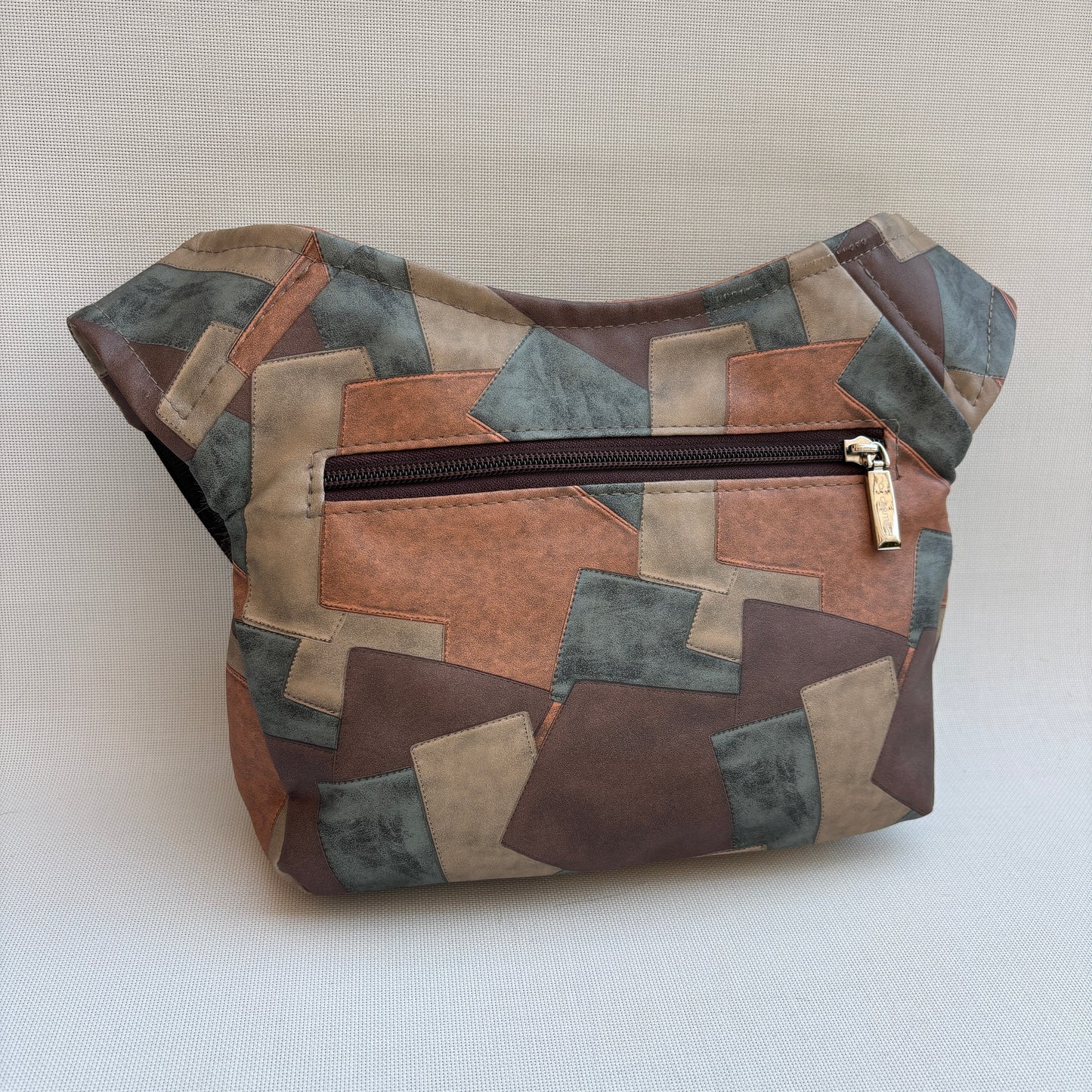 Riñonera "Special Patchwork Feline" · Polipiel + Bolsillo trasero · Pieza Única Núm. 18324