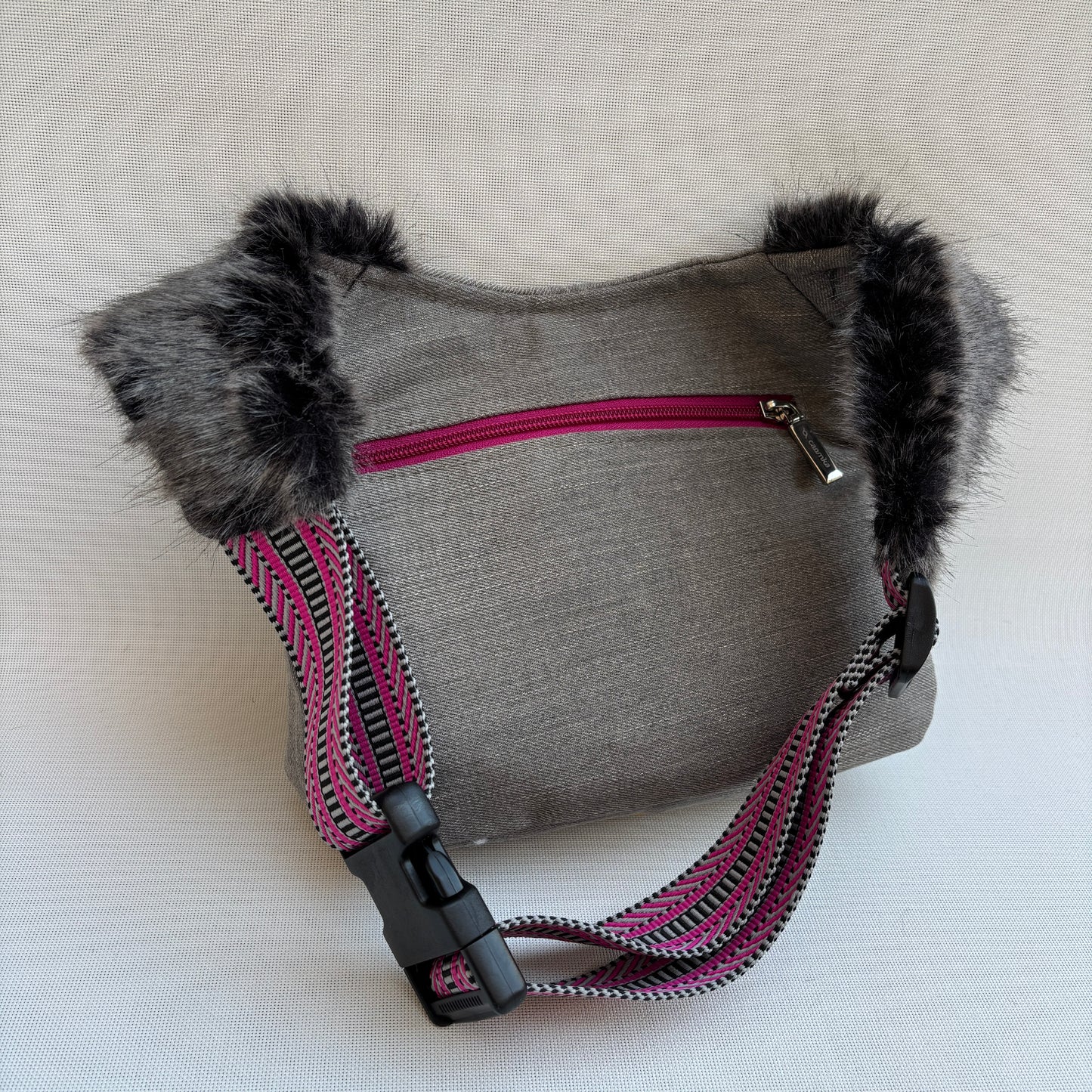 Riñonera ♻️ Jeans Recycled Top ♻️ + Bolsillo trasero con cremallera · Pieza Única Núm. 18333