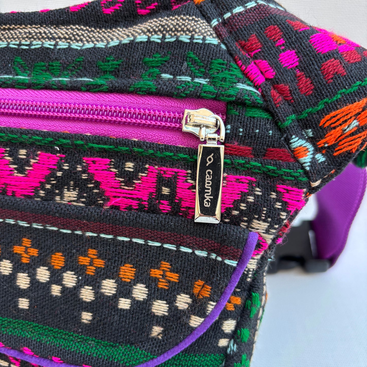 Riñonera "Special India Etnical" · Pieza Única Núm. 18345