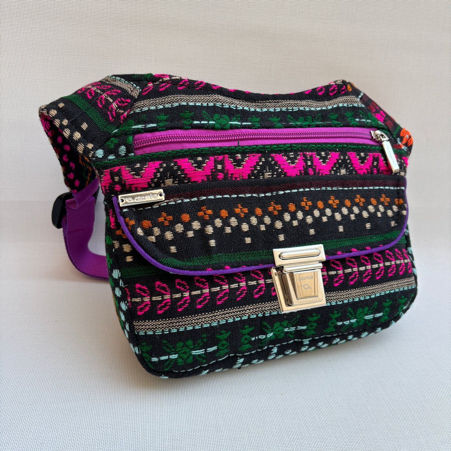 Riñonera "Special India Etnical" · Pieza Única Núm. 18345