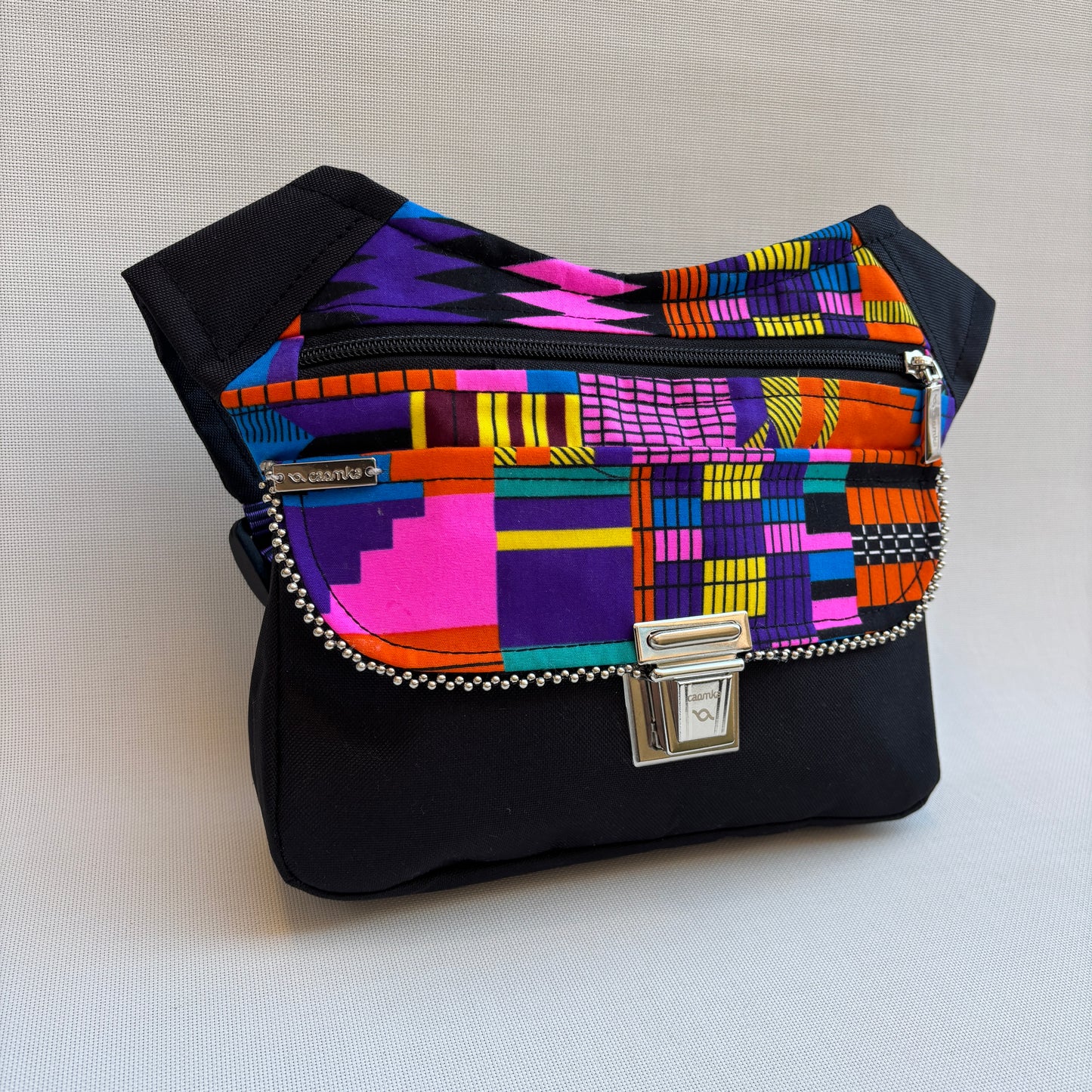 Riñonera "Special Black African Colors" + Bolsillo trasero · Impermeable · Pieza Única Núm. 16852