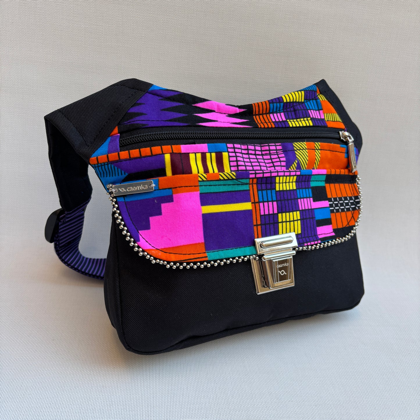 Riñonera "Special Black African Colors" + Bolsillo trasero · Impermeable · Pieza Única Núm. 16852