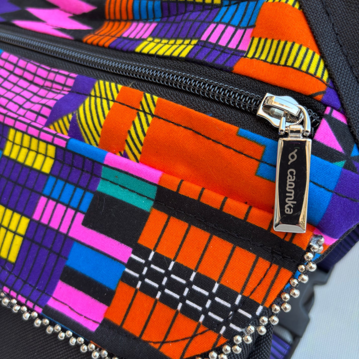 Riñonera "Special Black African Colors" + Bolsillo trasero · Impermeable · Pieza Única Núm. 16852