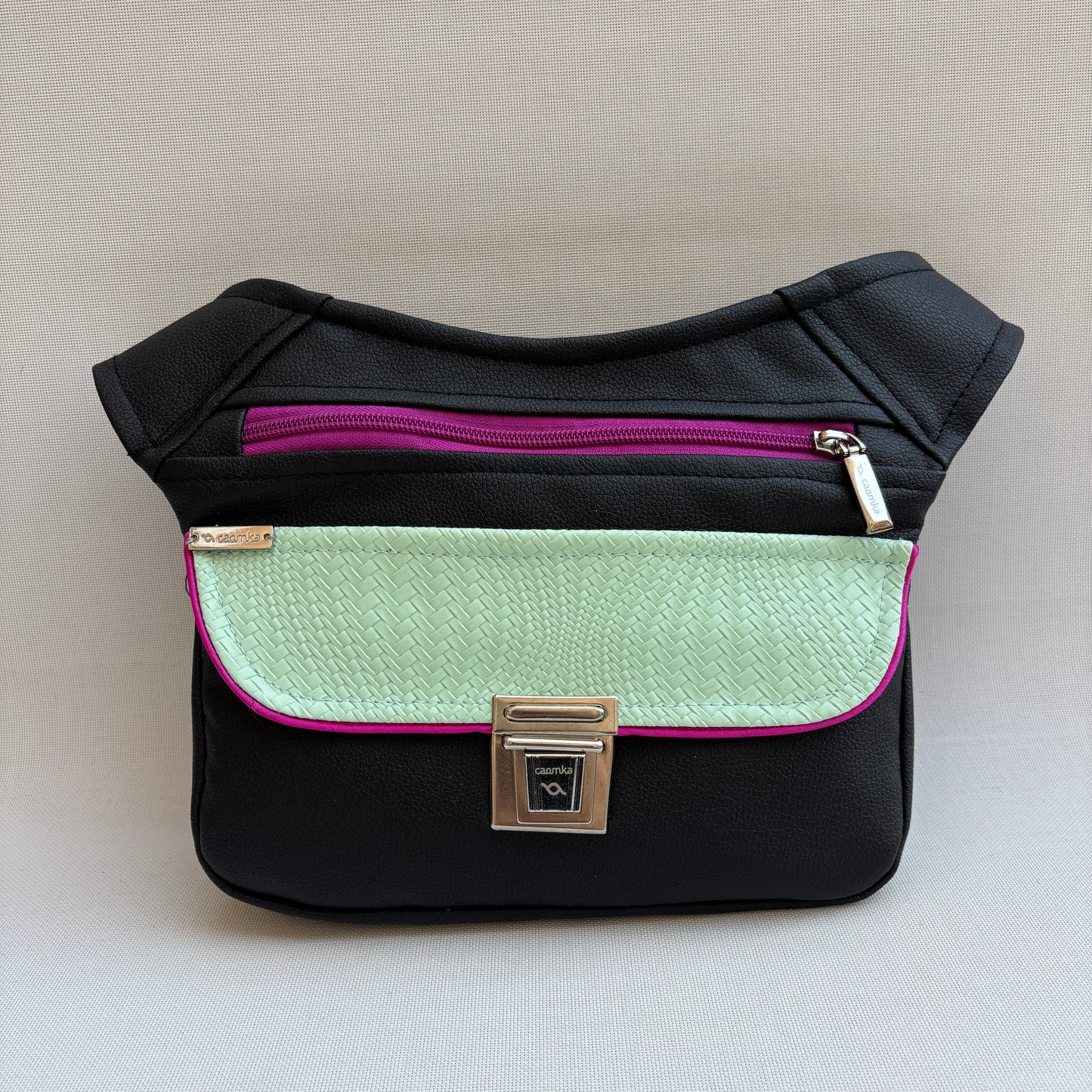 Riñonera "Special Black Fantasy" · Polipiel · Pieza Única Núm. 18365