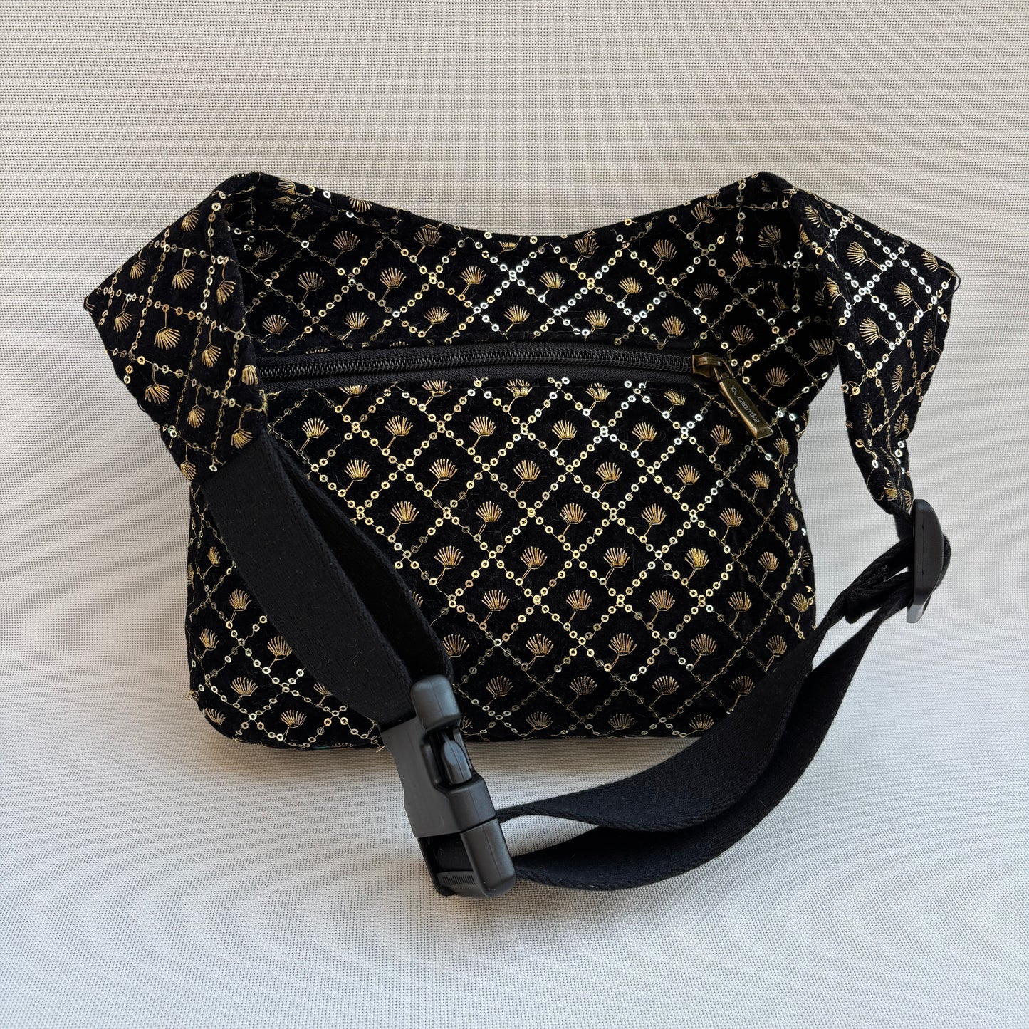 Riñonera "Elegant Luxury India Golden" + Bolsillo trasero · Pieza Única Núm. 18349