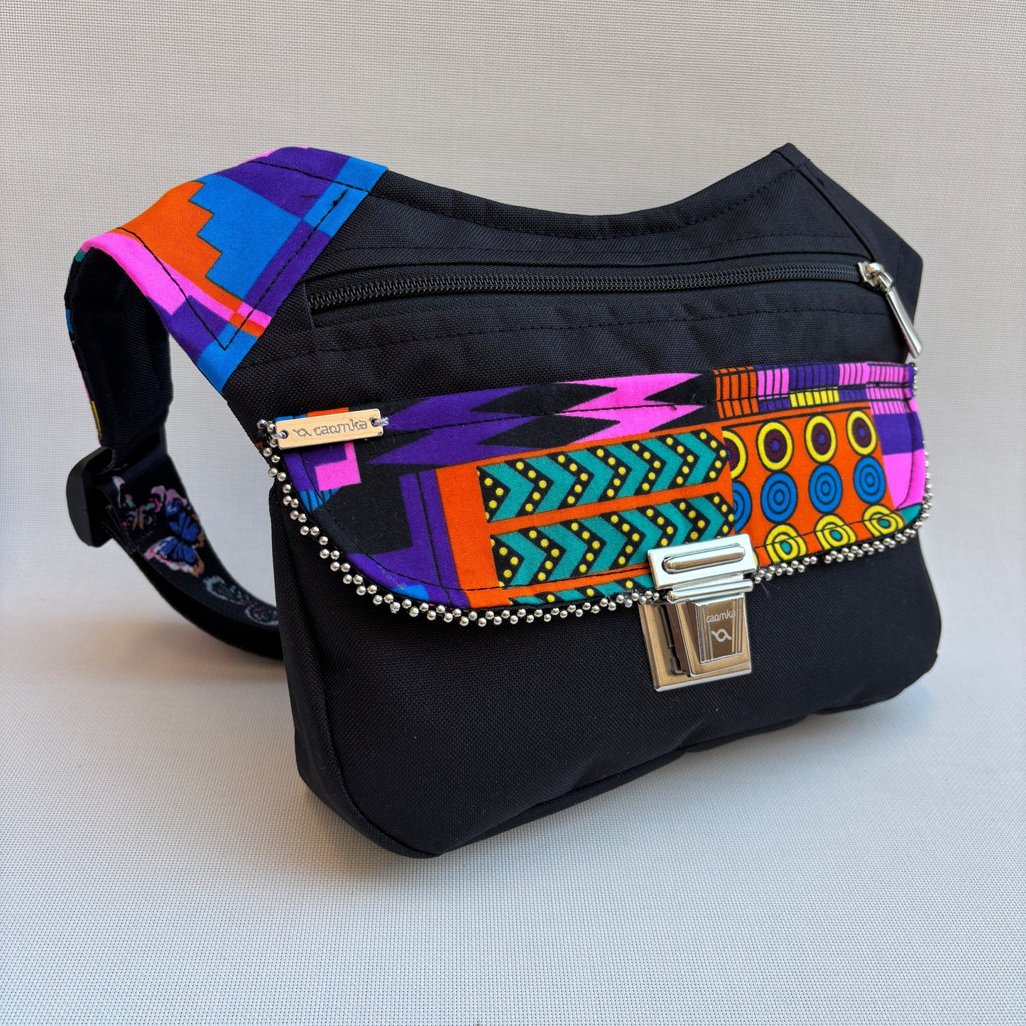Riñonera "Special Black African Colors Top" + Bolsillo trasero · Impermeable · Pieza Única Núm. 16849