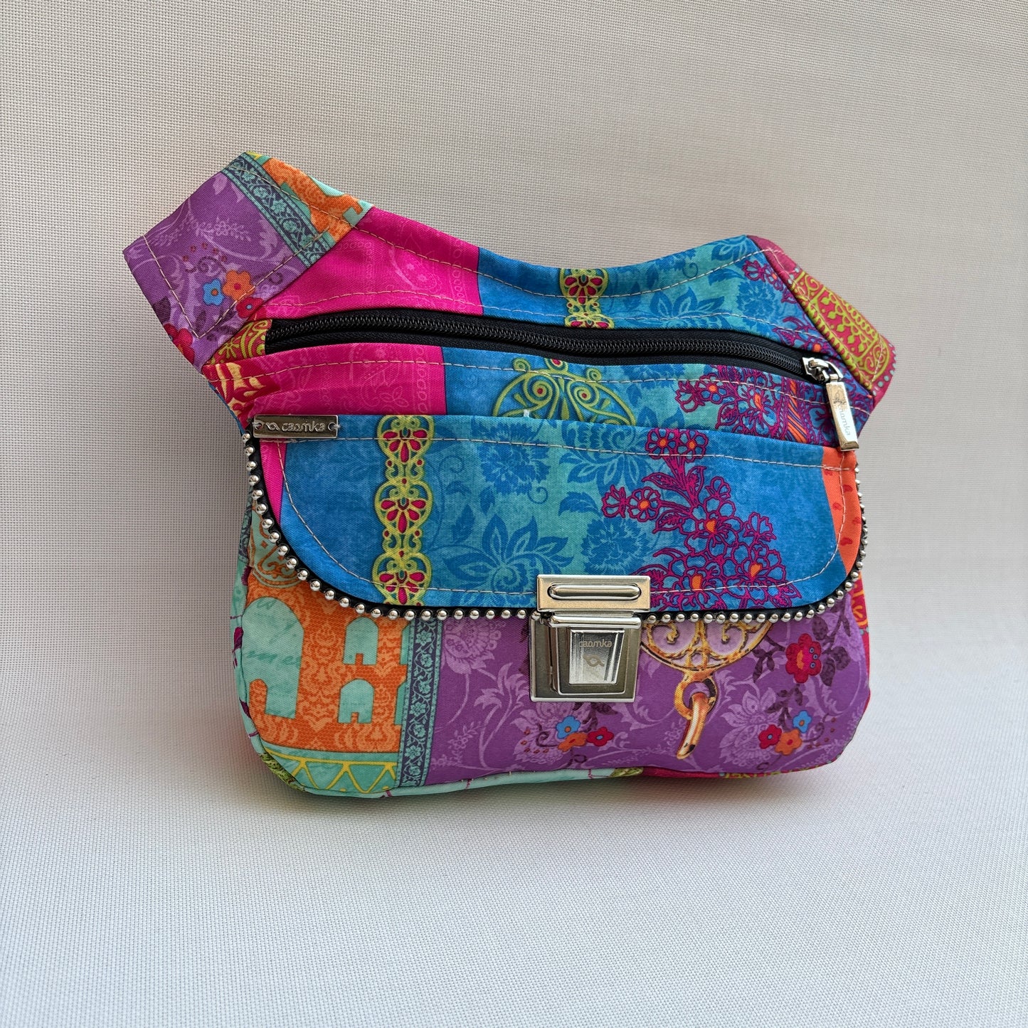 Riñonera "Special Live Colors" + Bolsillo trasero · Impermeable ·Pieza Única Núm. 18384