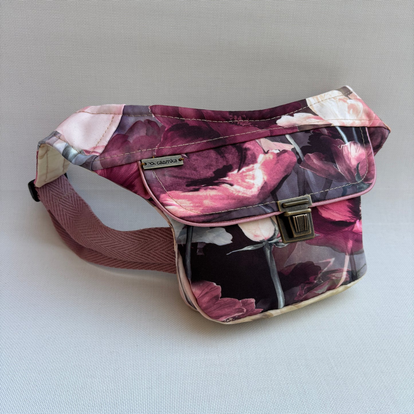 Riñonera Mini "Special Calm" + Bolsillo trasero extra · Impermeable · Pieza Única Núm. 18391