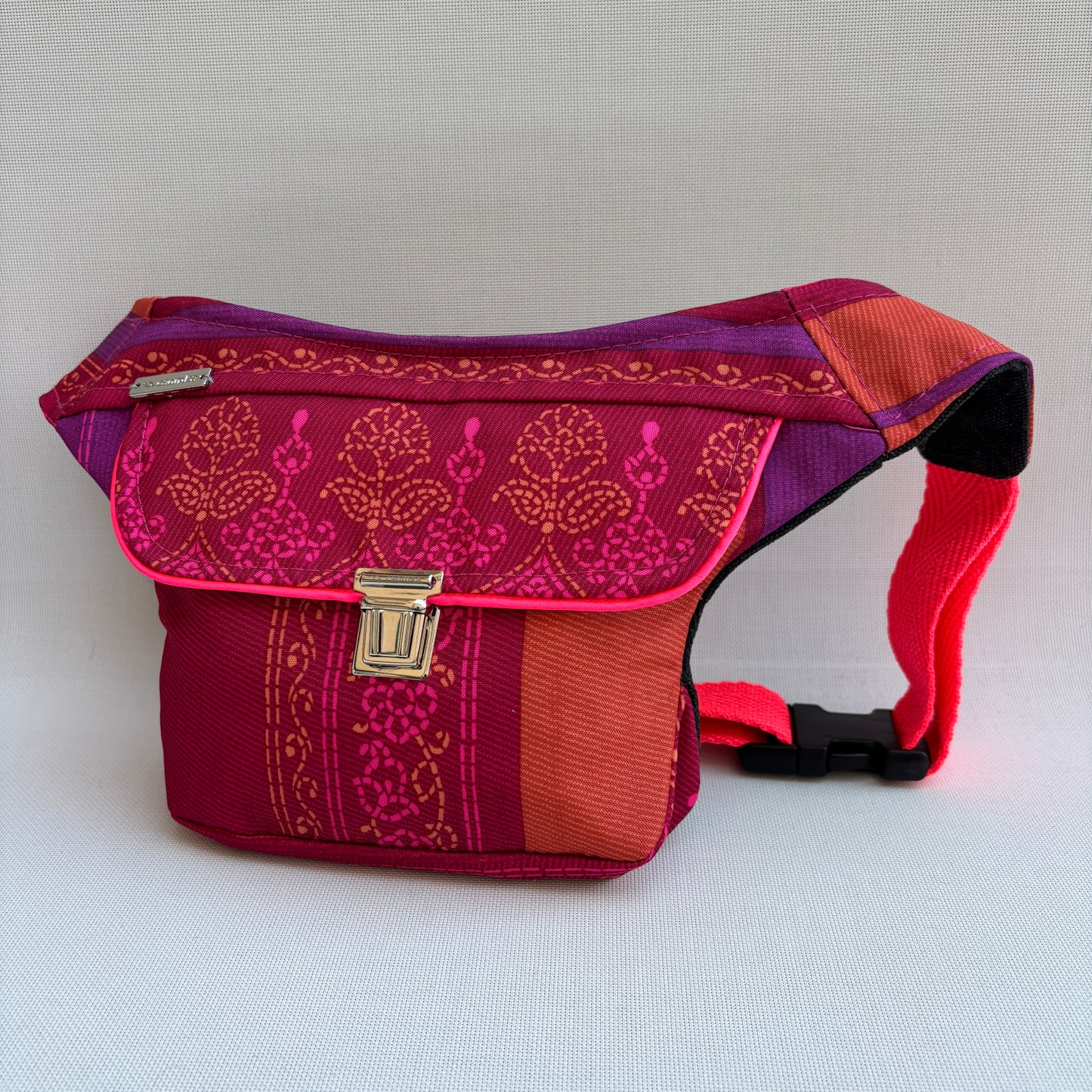 Riñonera Mini "Elegant Fantasy Top" + Bolsillo trasero extra · Impermeable · Pieza Única Núm. 18389