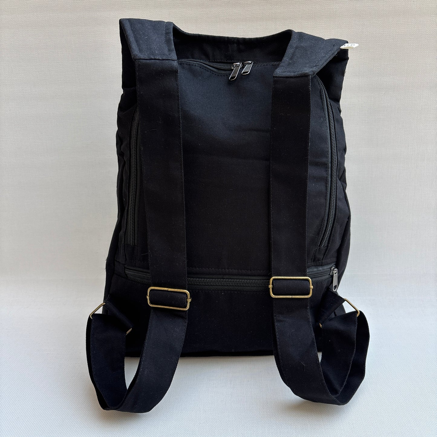 Mochila Multibolsillos "Sagarmatha" · Black Winter II · Pieza 18332