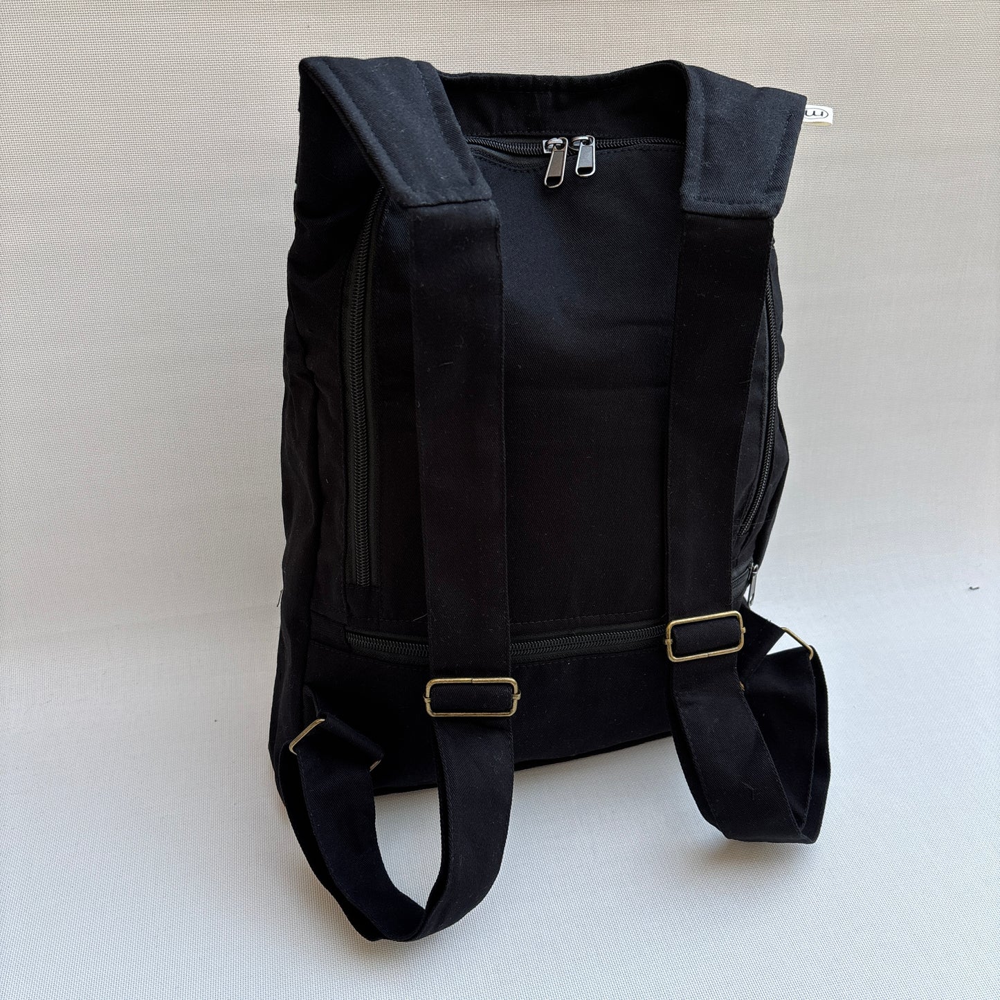 Mochila Multibolsillos "Sagarmatha" · Black Winter II · Pieza 18332