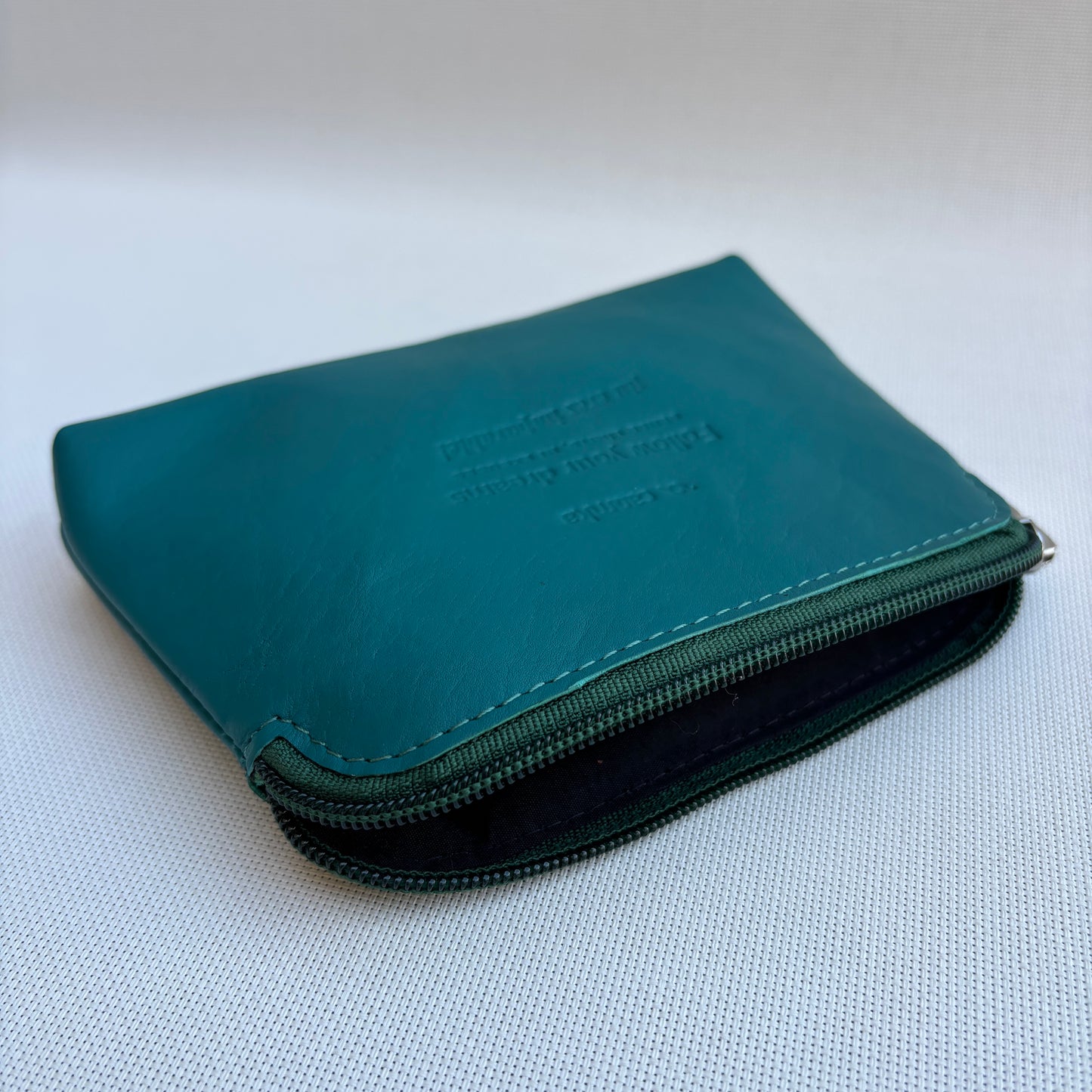 CAOMKA Flat Coin Purse Natürliches BioCuir®-Leder Exklusivstück Nr. 13177