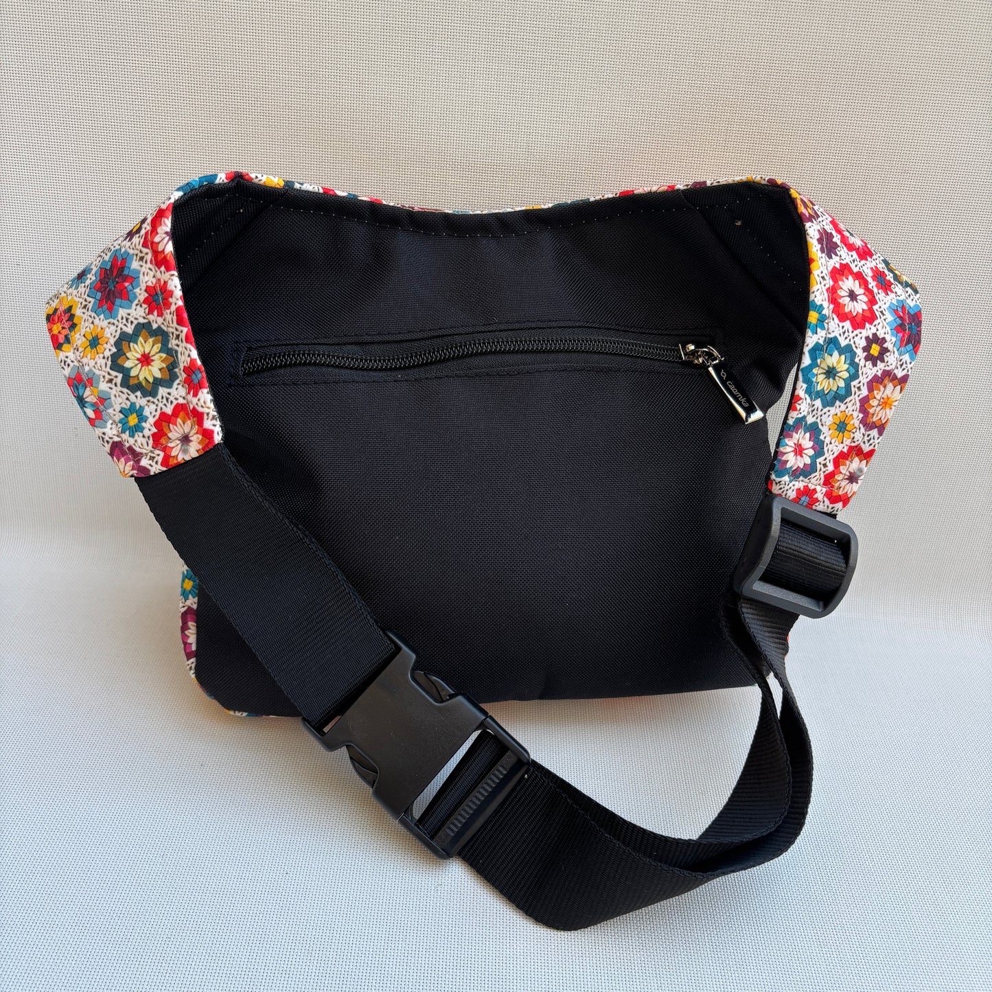 Riñonera "Special Flower Power" + Bolsillo trasero · Pieza Única Núm. 19243