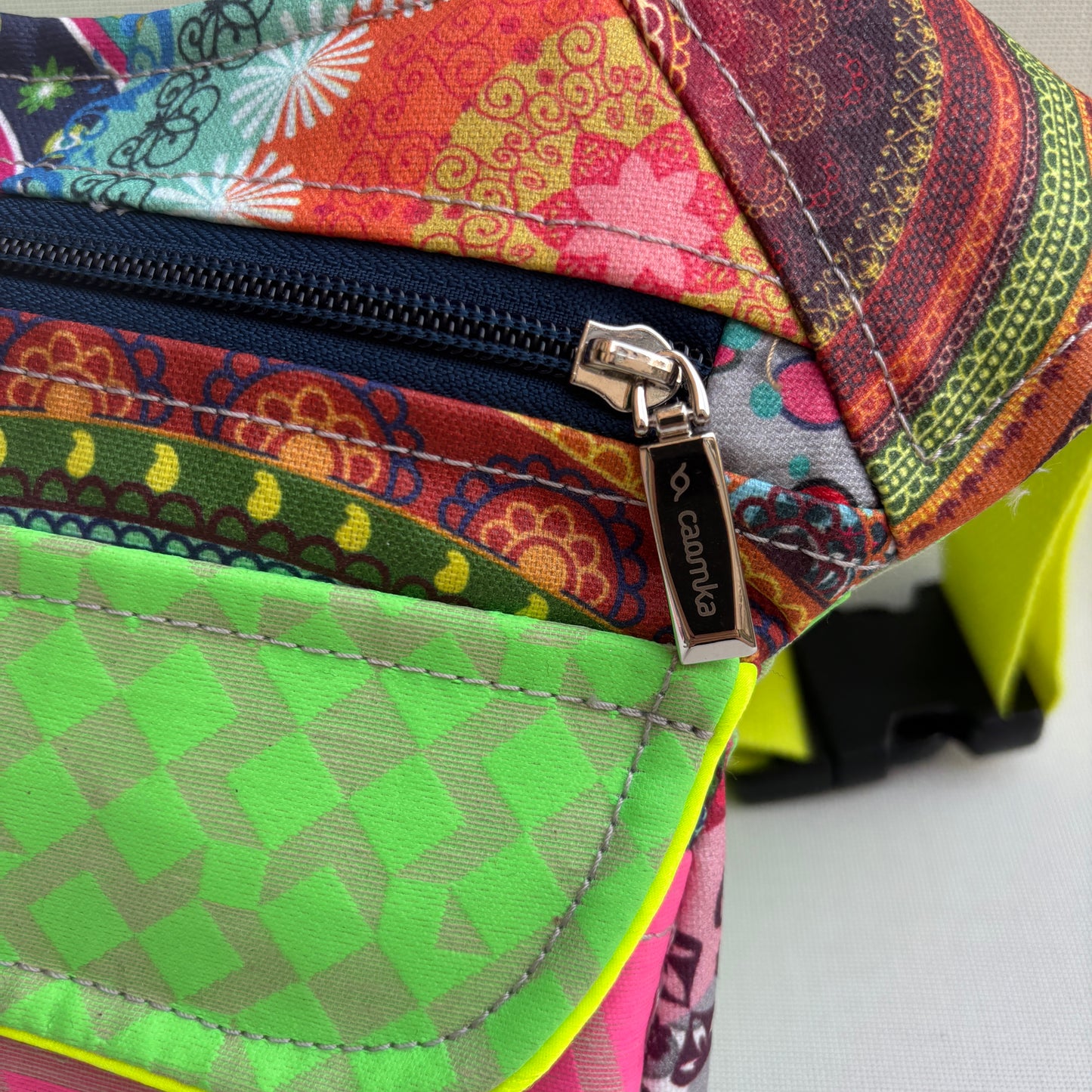 Riñonera "Special Fantasy Colors" + Bolsillo trasero · Impermeable · Pieza Única Núm. 17729