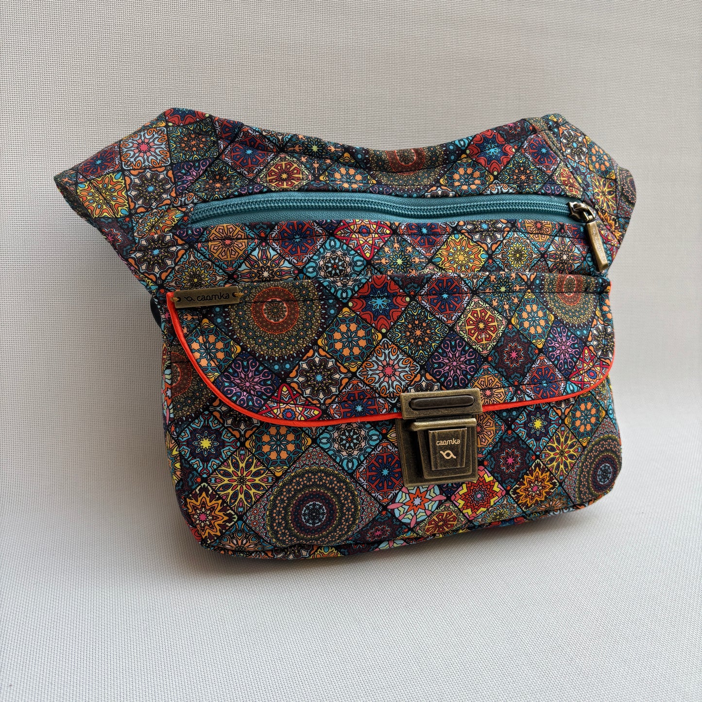 Riñonera "Special Small Mandalas Top" · Pieza Única Núm. 17754