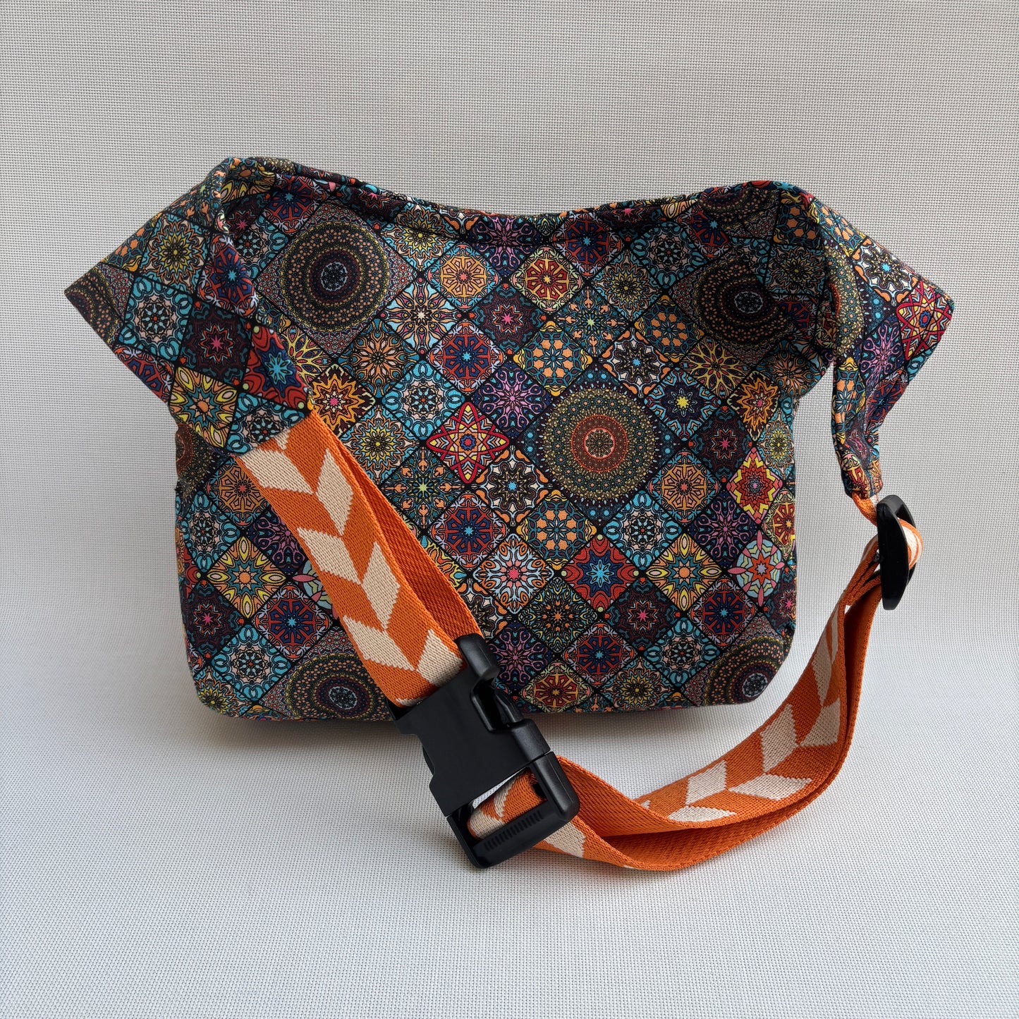 Riñonera "Special Small Mandalas Top" · Pieza Única Núm. 17754