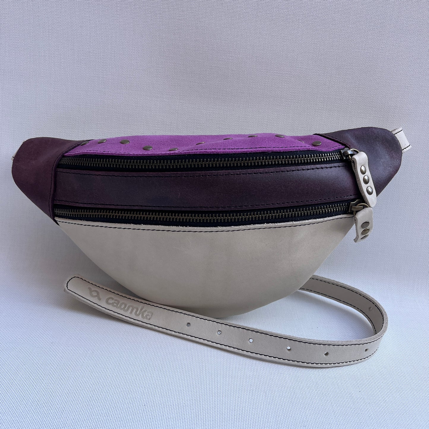 Premium Retro Chic · Piel - Cuero · Pieza Única Núm. 15286