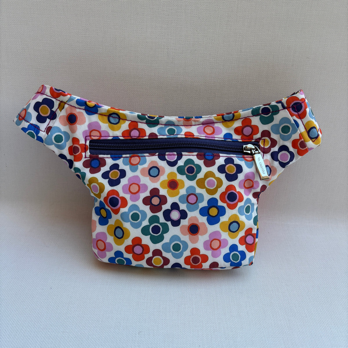 Riñonera Mini "Special Flowers" + Bolsillo trasero extra · Pieza Única Núm. 19594