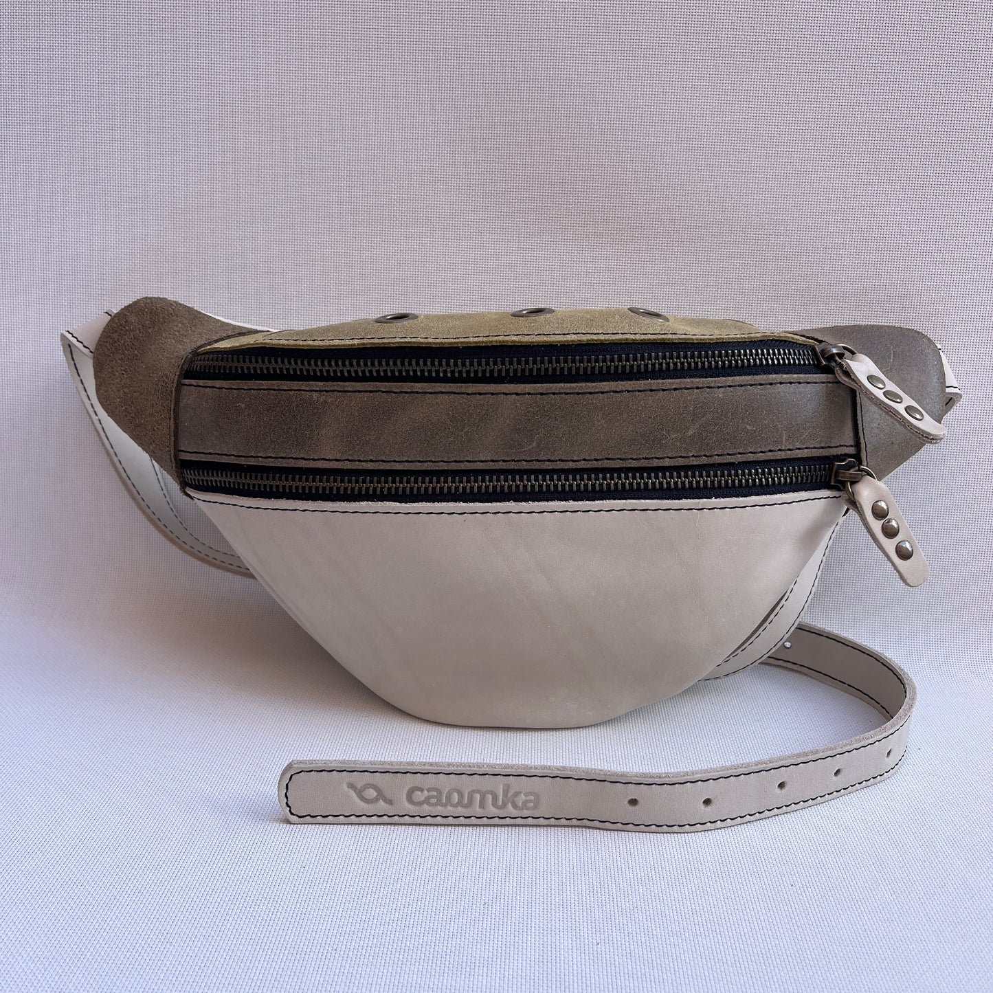 Premium Circles Retro Chic · Piel - Cuero · Pieza Única Núm. 15285