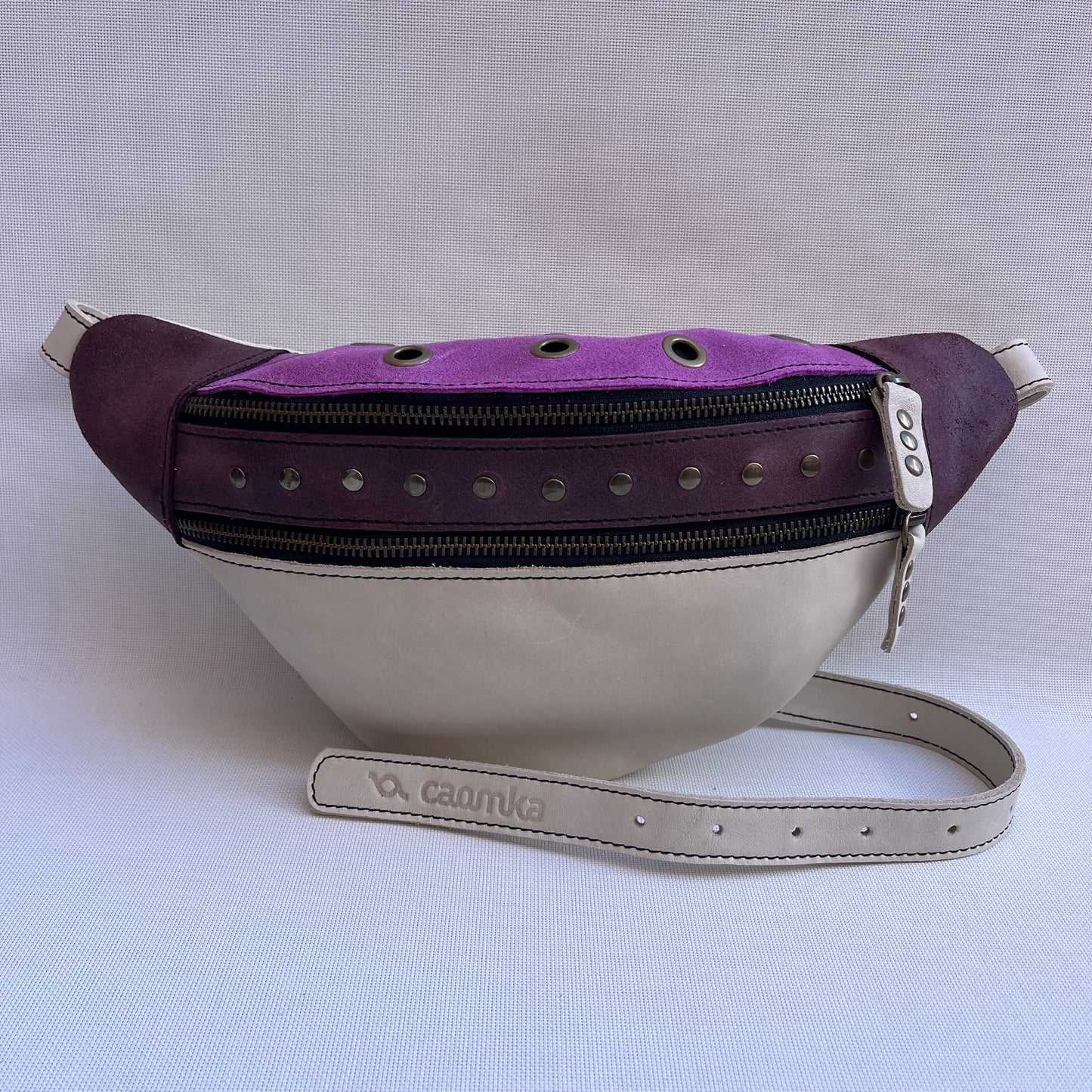 Premium Circles Retro Chic · Piel - Cuero · Pieza Única Núm. 15284