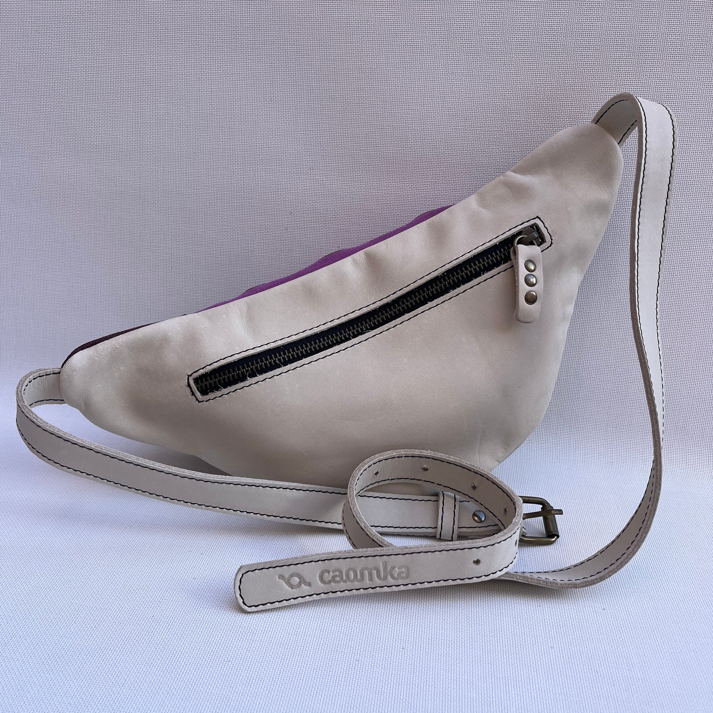 Premium Circles Retro Chic · Piel - Cuero · Pieza Única Núm. 15284