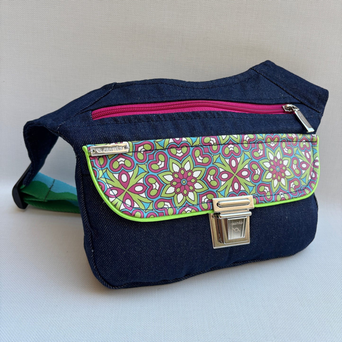 Riñonera "Special Jeans Mandalas Top" · Pieza Única Núm. 19321