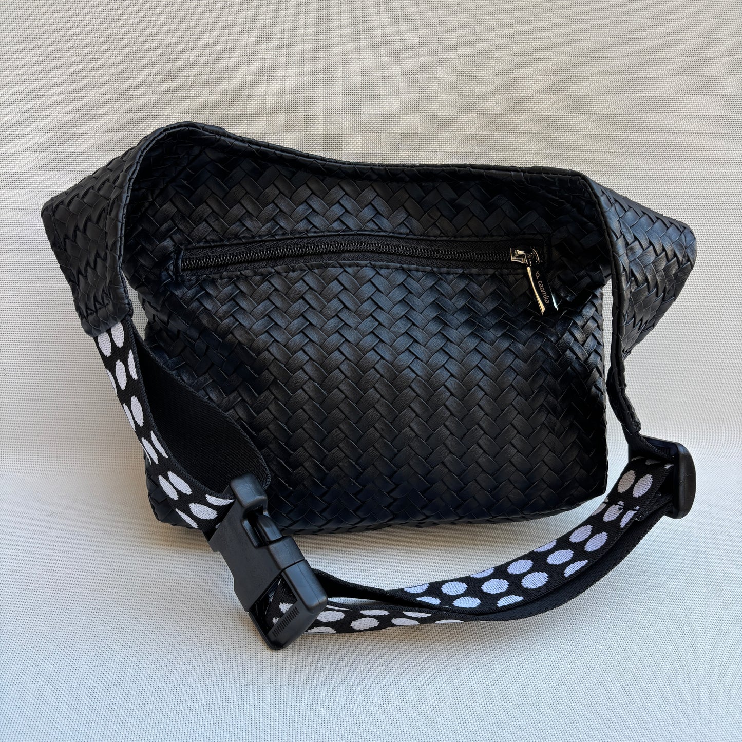 Riñonera "Elegant Black Top" + Bolsillo trasero · Polipiel · Pieza Única Núm. 19393