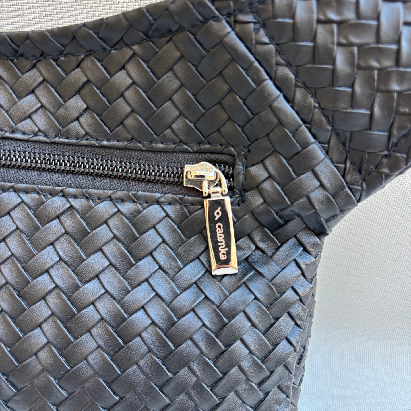 Riñonera "Elegant Black Top" + Bolsillo trasero · Polipiel · Pieza Única Núm. 19393