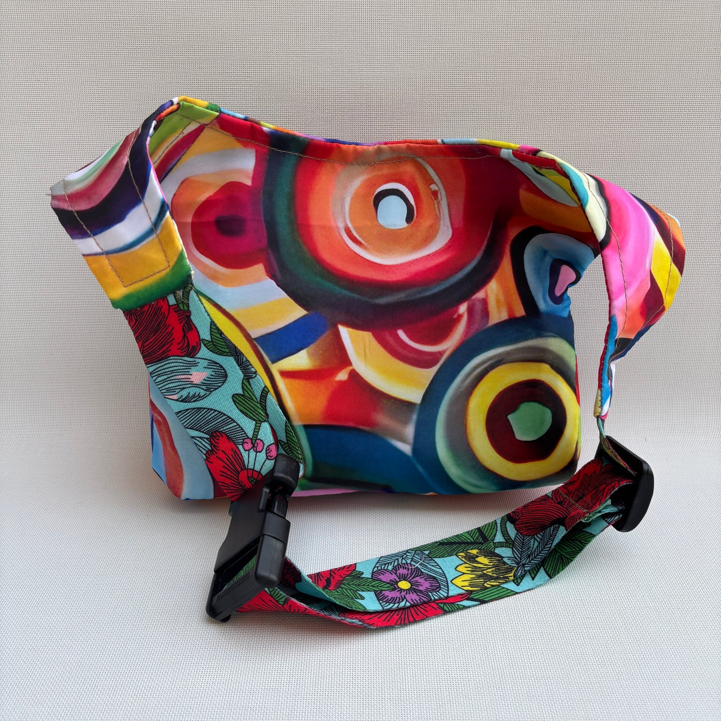 Riñonera "Special Summer Happy Colors Top" · Pieza Única Núm. 17795