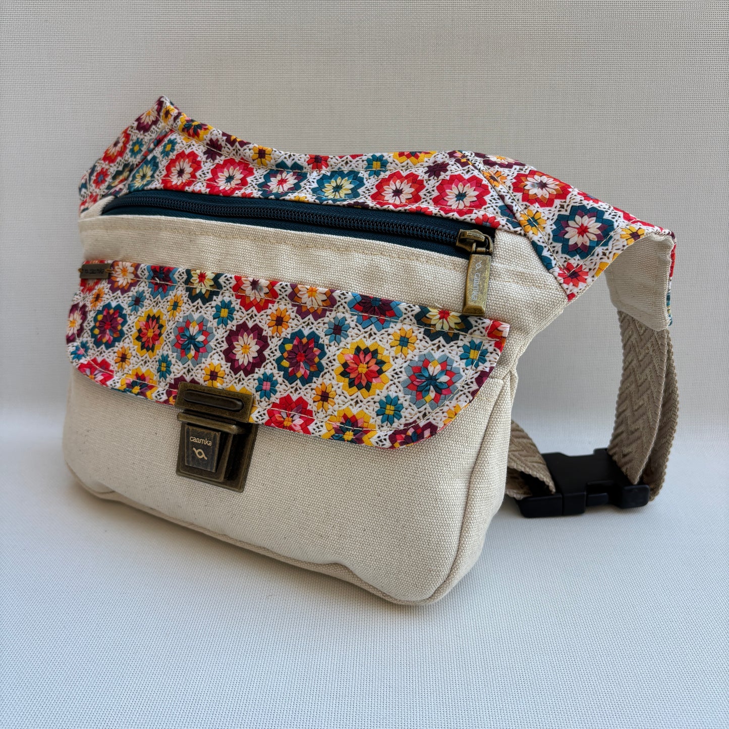 Riñonera "Special Flower Party Top" · Pieza Única Núm. 19322