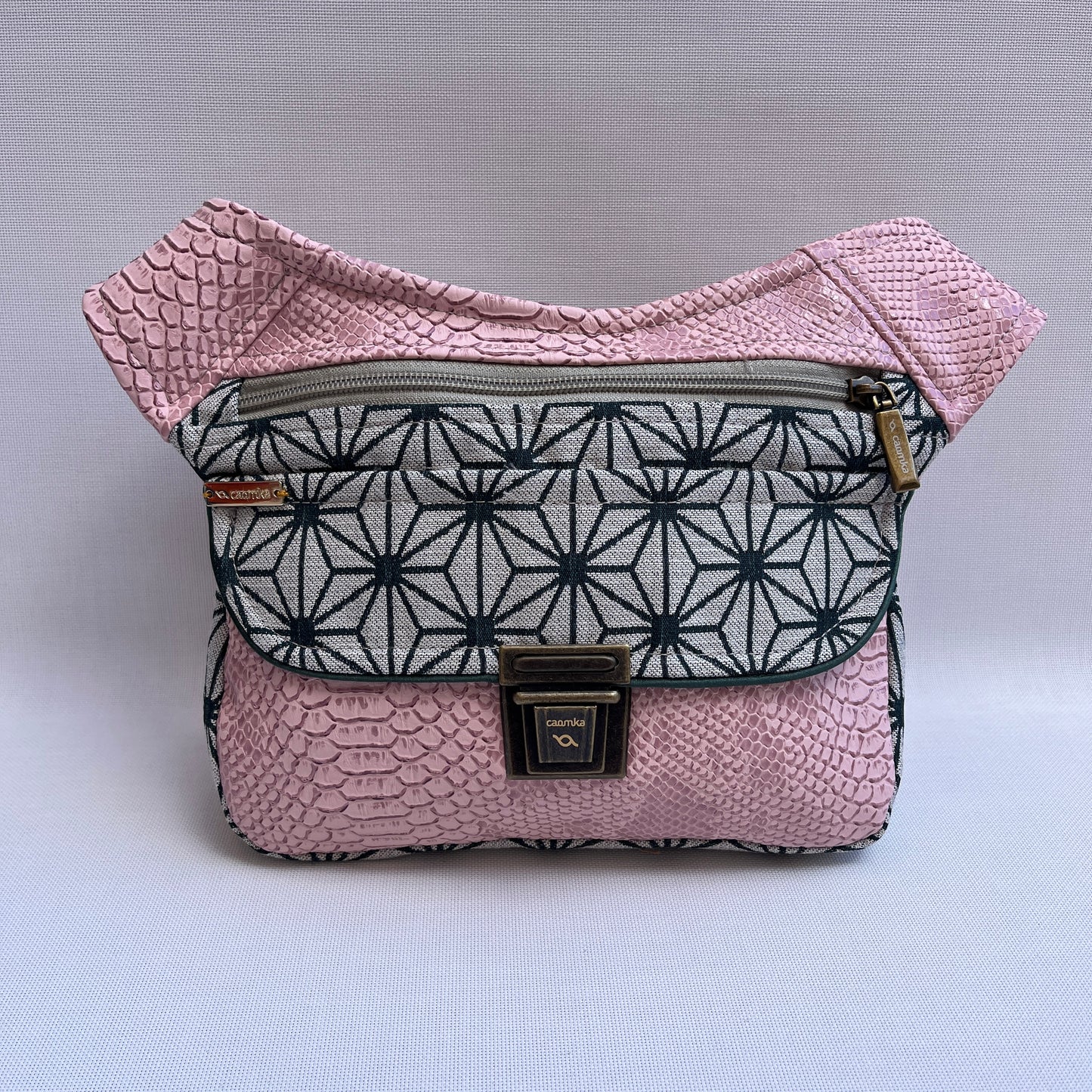 Special Geometric Top + Bolsillo trasero · Pieza Única Núm. 15226