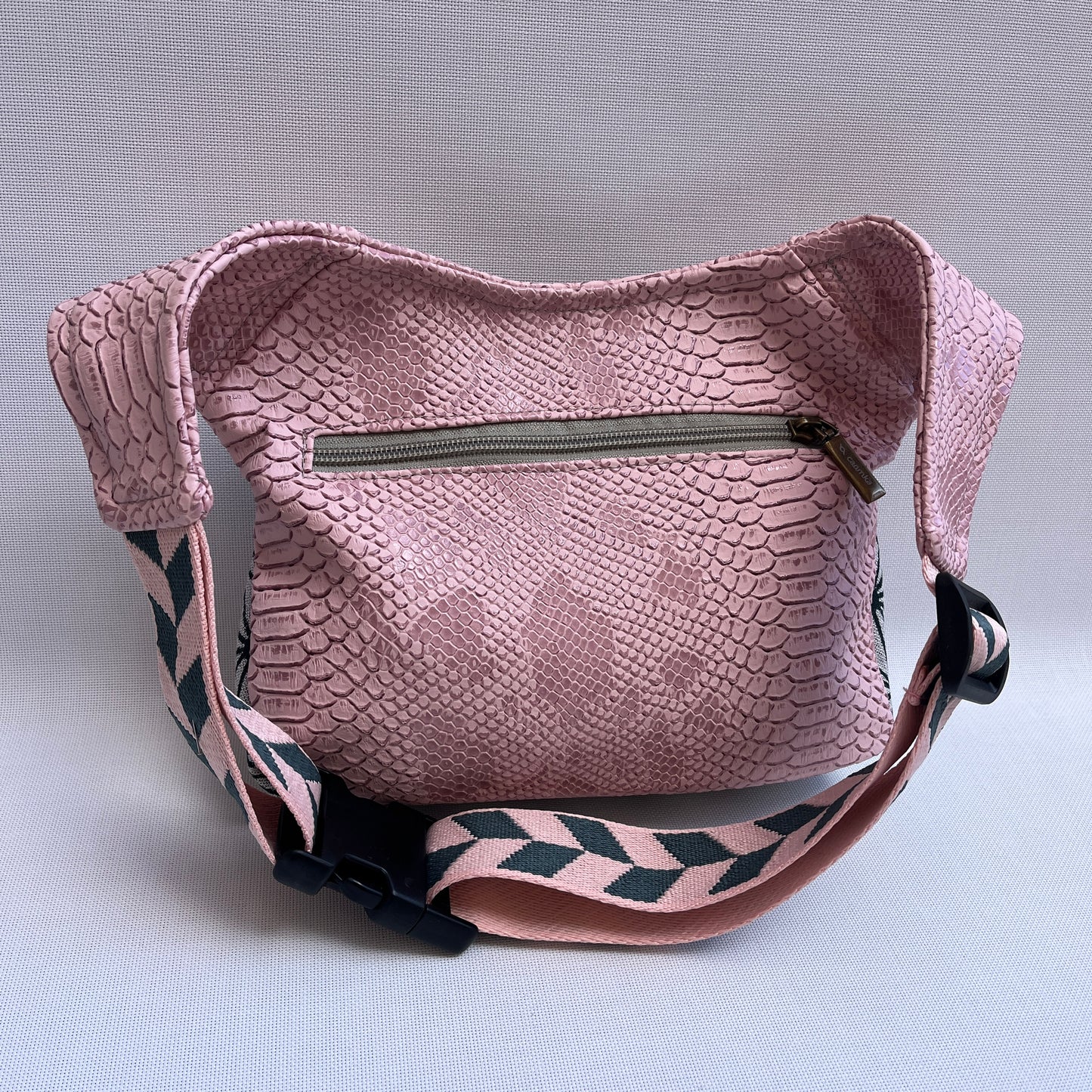 Special Geometric Top + Bolsillo trasero · Pieza Única Núm. 15226
