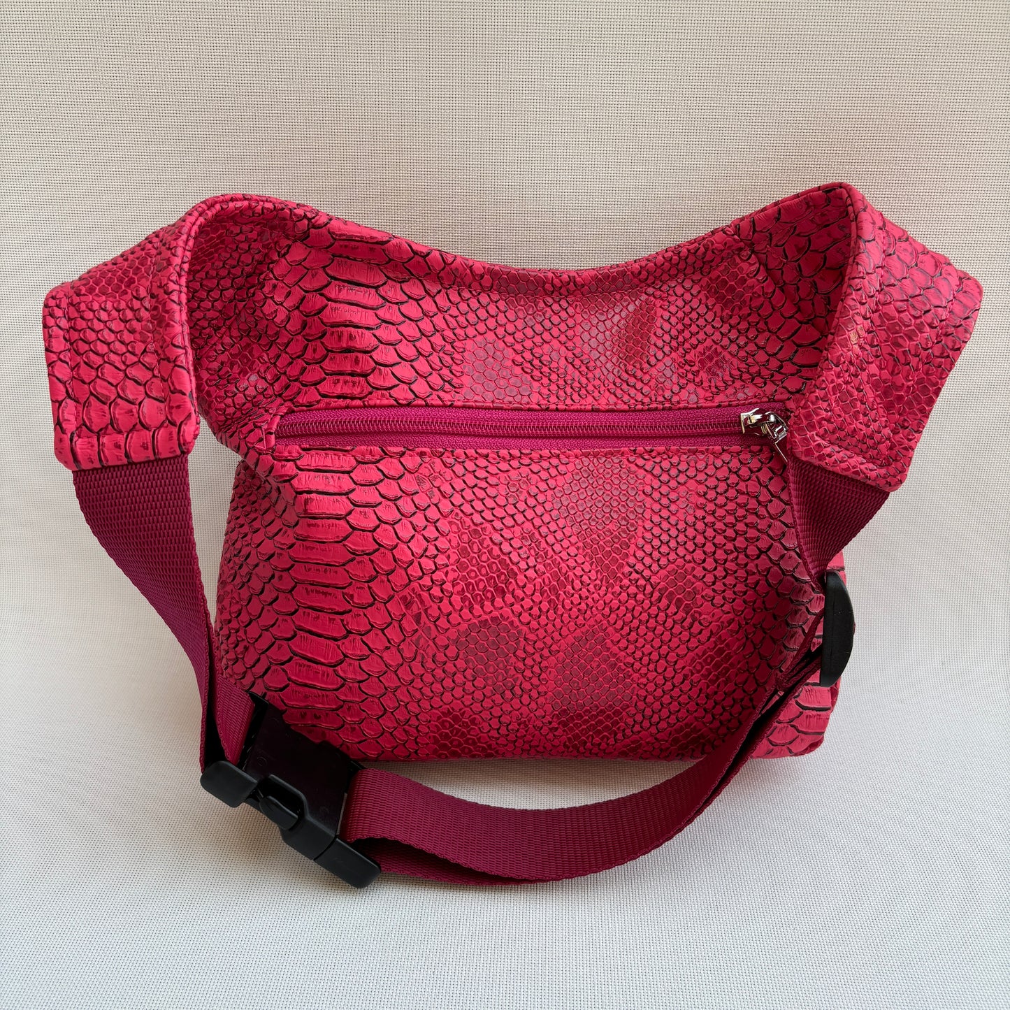 Spezielles Pink Fuchsia Top + Gesäßtasche Einzelstück Nr. 12613