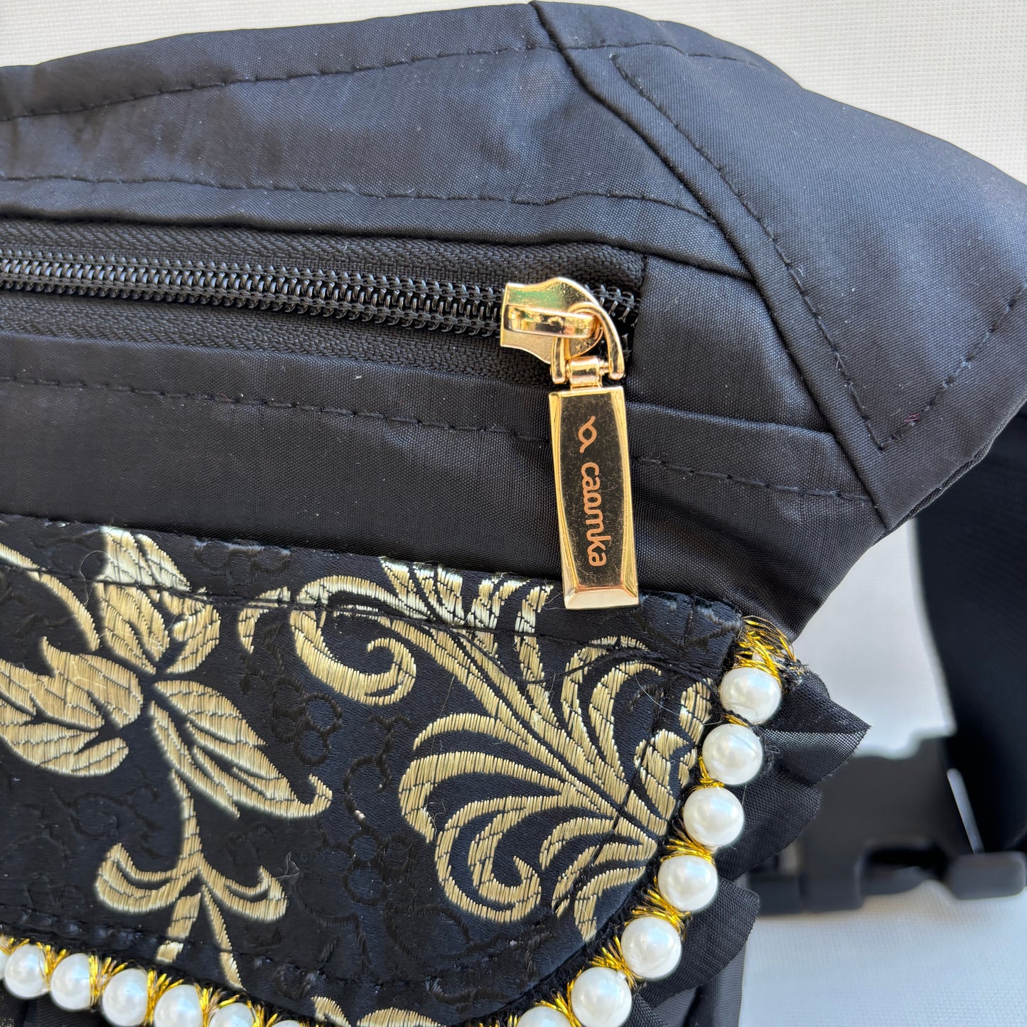 Riñonera "Elegant Luxury India Golden" + Bolsillo trasero · Pieza Única Núm. 19180