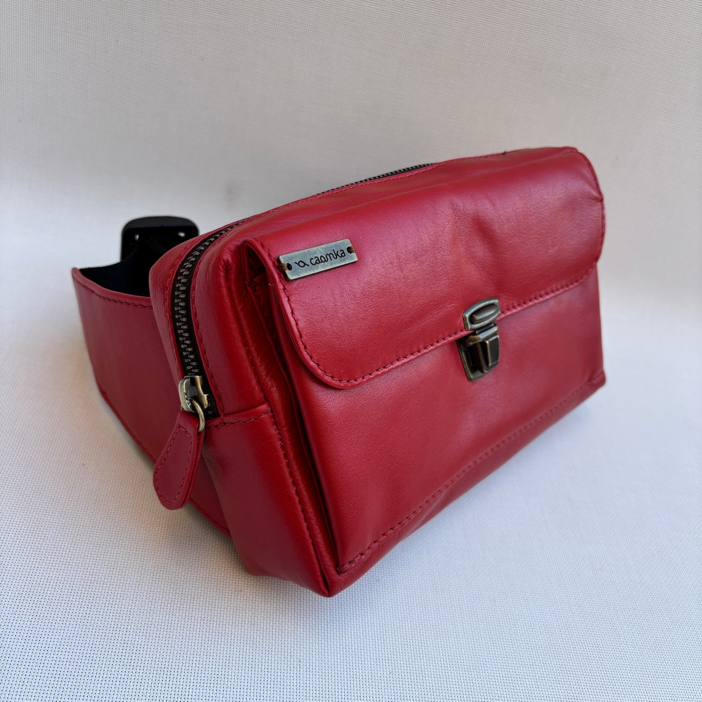 Riñonera Urban Classic · Rojo · Piel · Pieza Exclusiva Núm. 18360