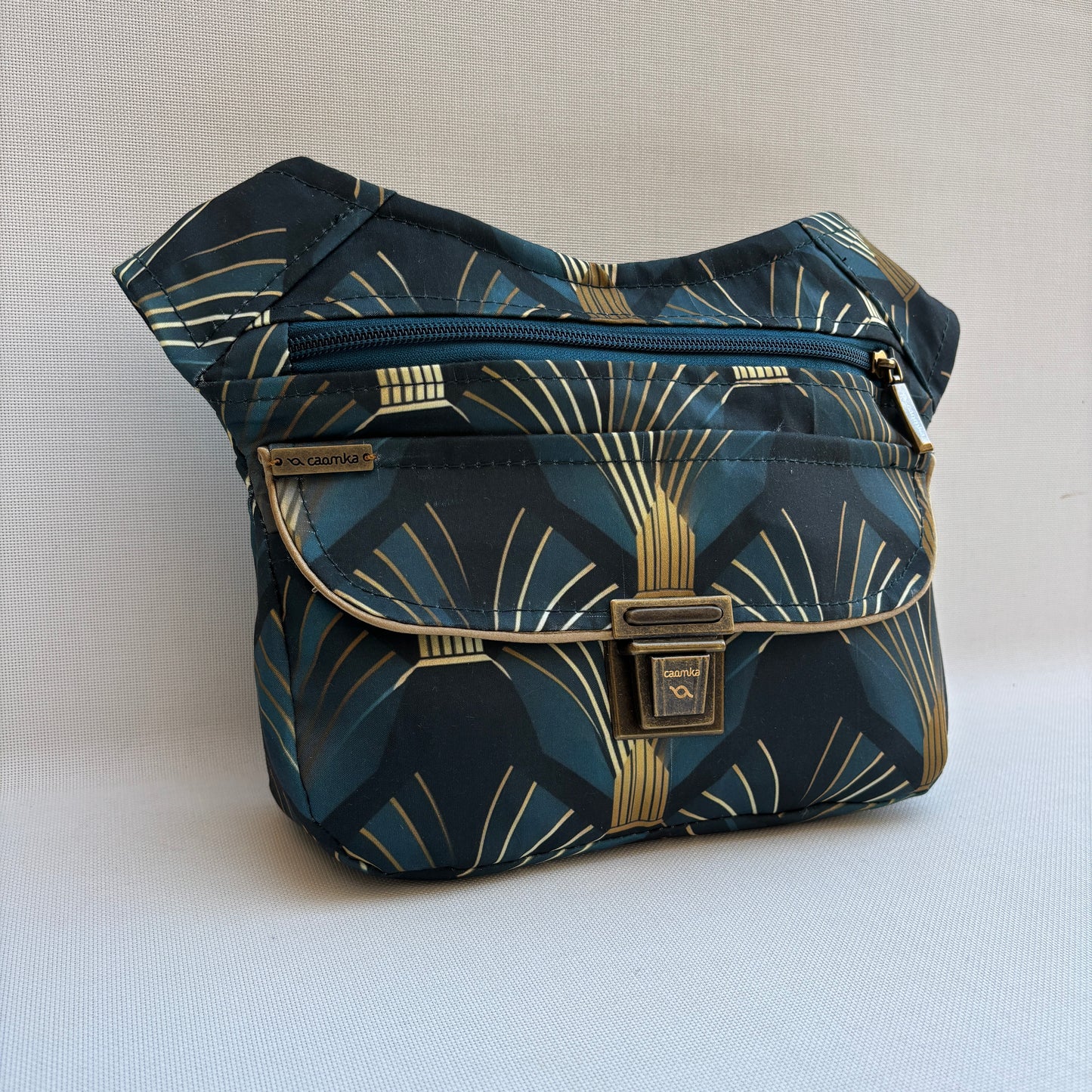 Riñonera "Elegant Luxury India" · Pieza Única Núm. 19271