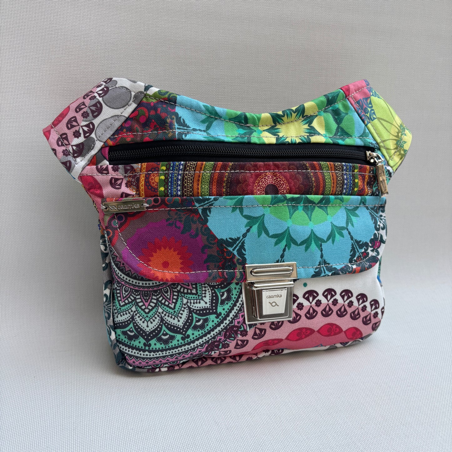 Riñonera "Special Summer Mandalas" + Bolsillo trasero · Impermeable · Pieza Única Núm. 17738