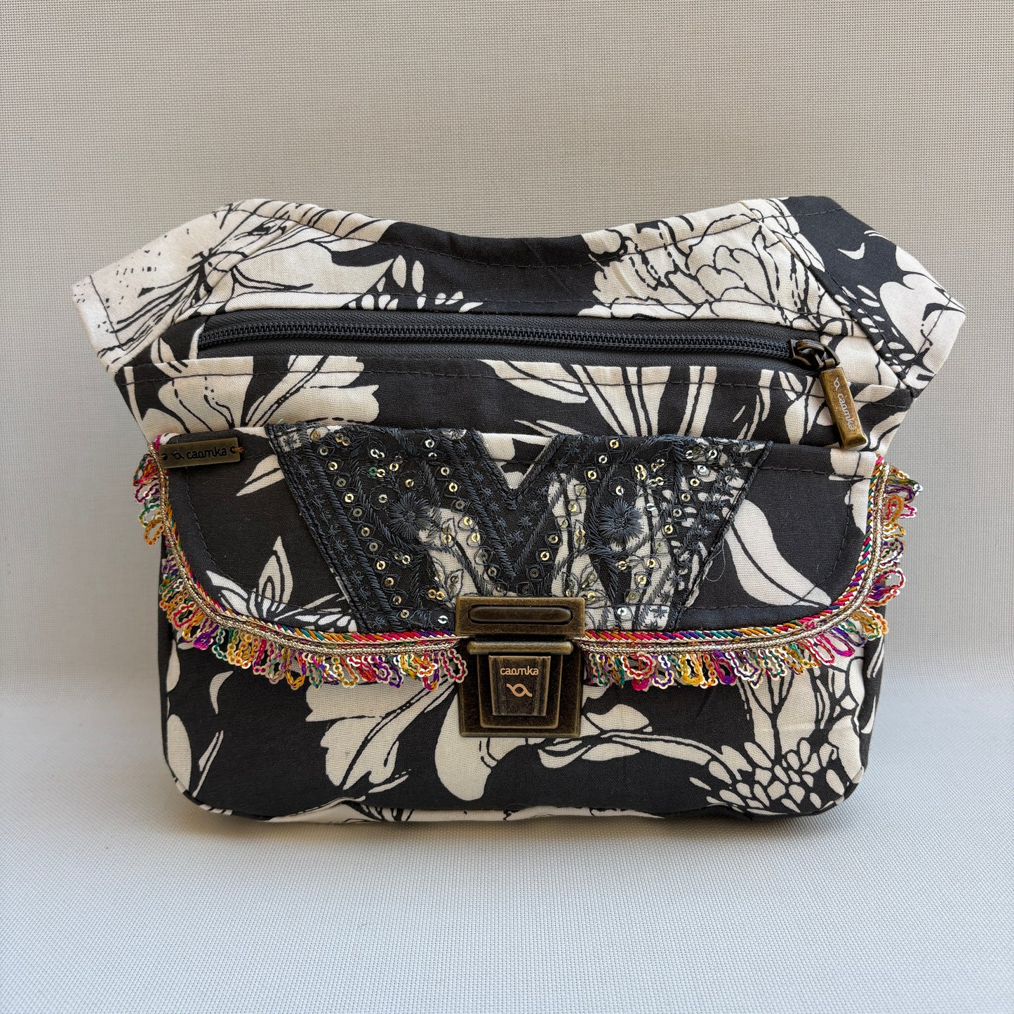 Riñonera "Elegant Luxury India" + Bolsillo trasero · Pieza Única Núm. 19270