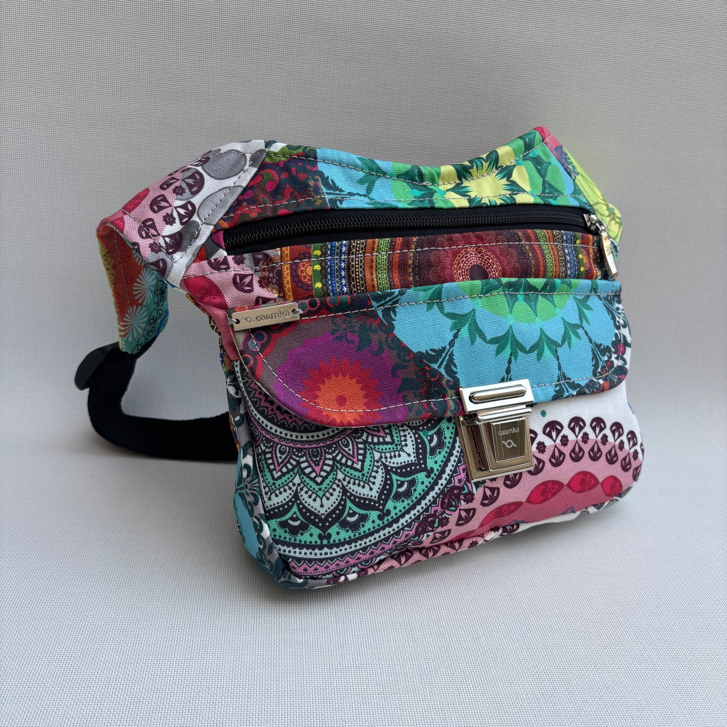 Riñonera "Special Summer Mandalas" + Bolsillo trasero · Impermeable · Pieza Única Núm. 17738