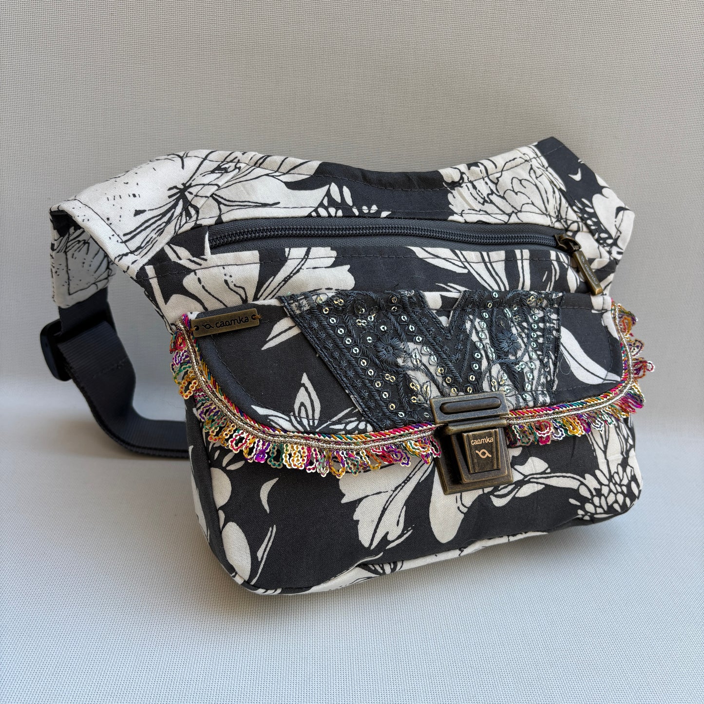 Riñonera "Elegant Luxury India" + Bolsillo trasero · Pieza Única Núm. 19270