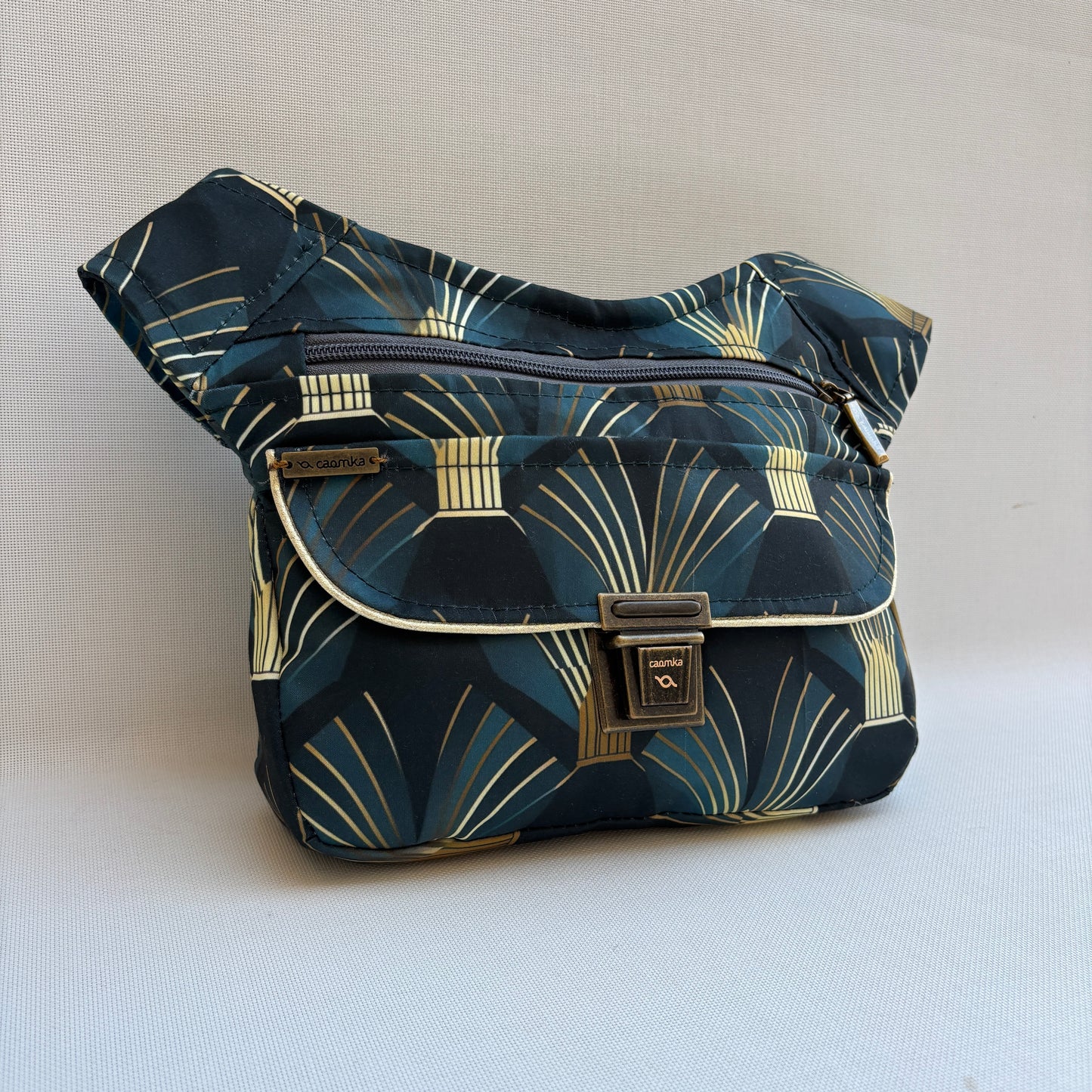 Riñonera "Elegant Luxury India" + Bolsillo trasero · Pieza Única Núm. 19269