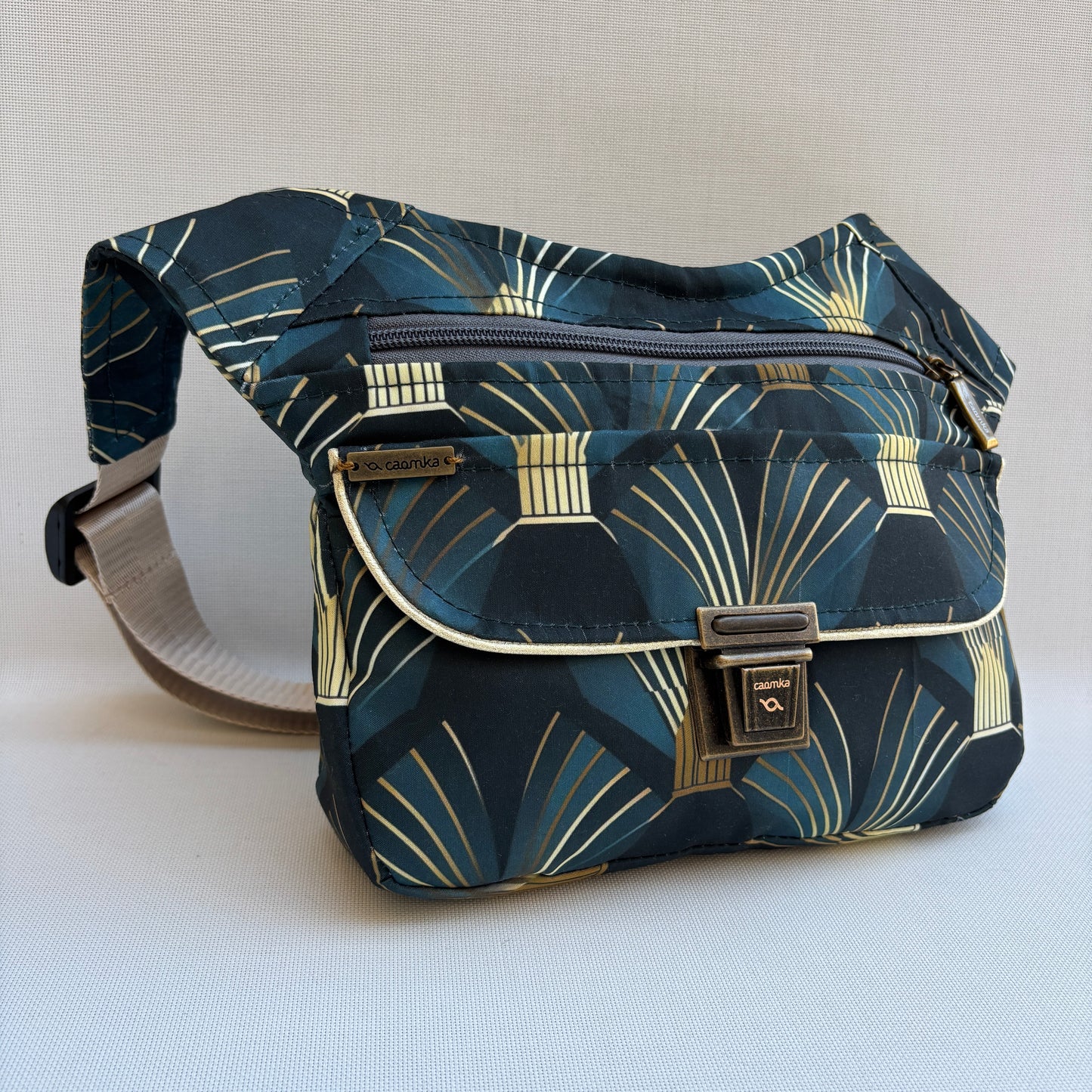 Riñonera "Elegant Luxury India" + Bolsillo trasero · Pieza Única Núm. 19269