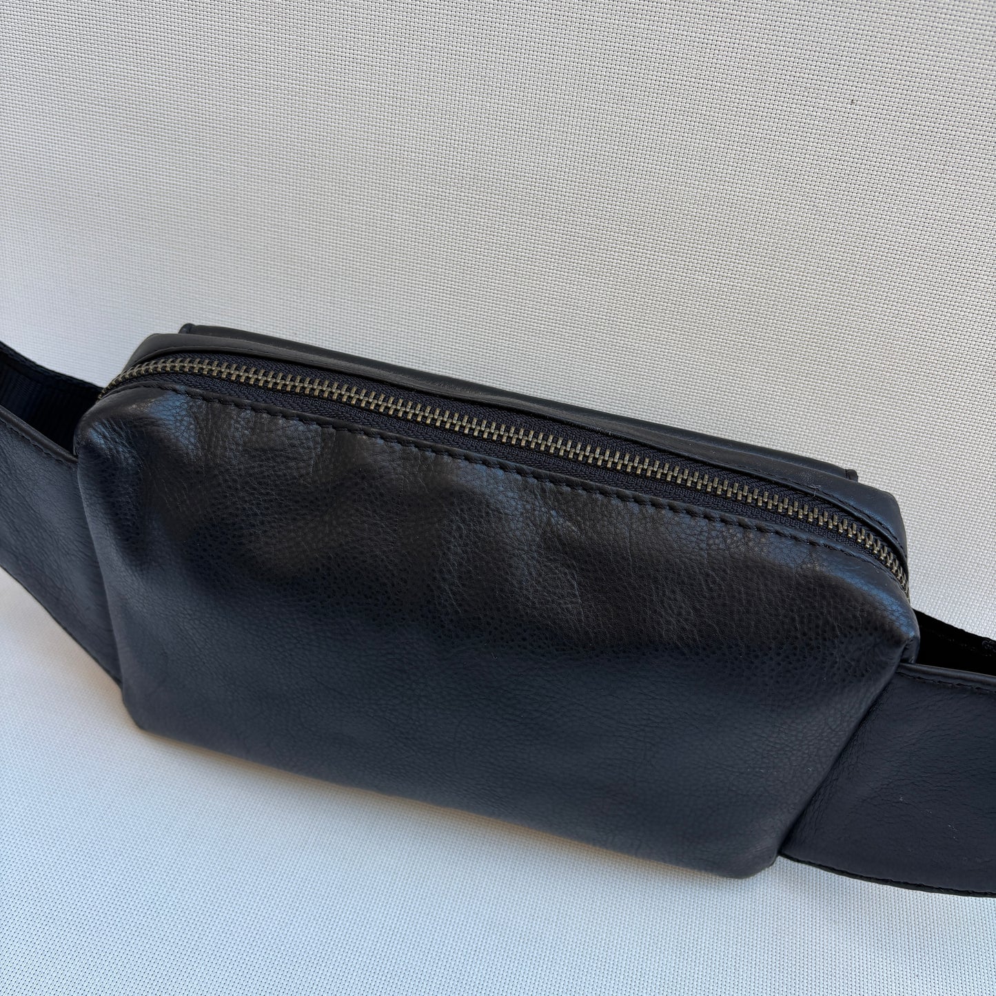 Riñonera Urban Classic · Negro · Piel · Pieza Exclusiva Núm. 18362